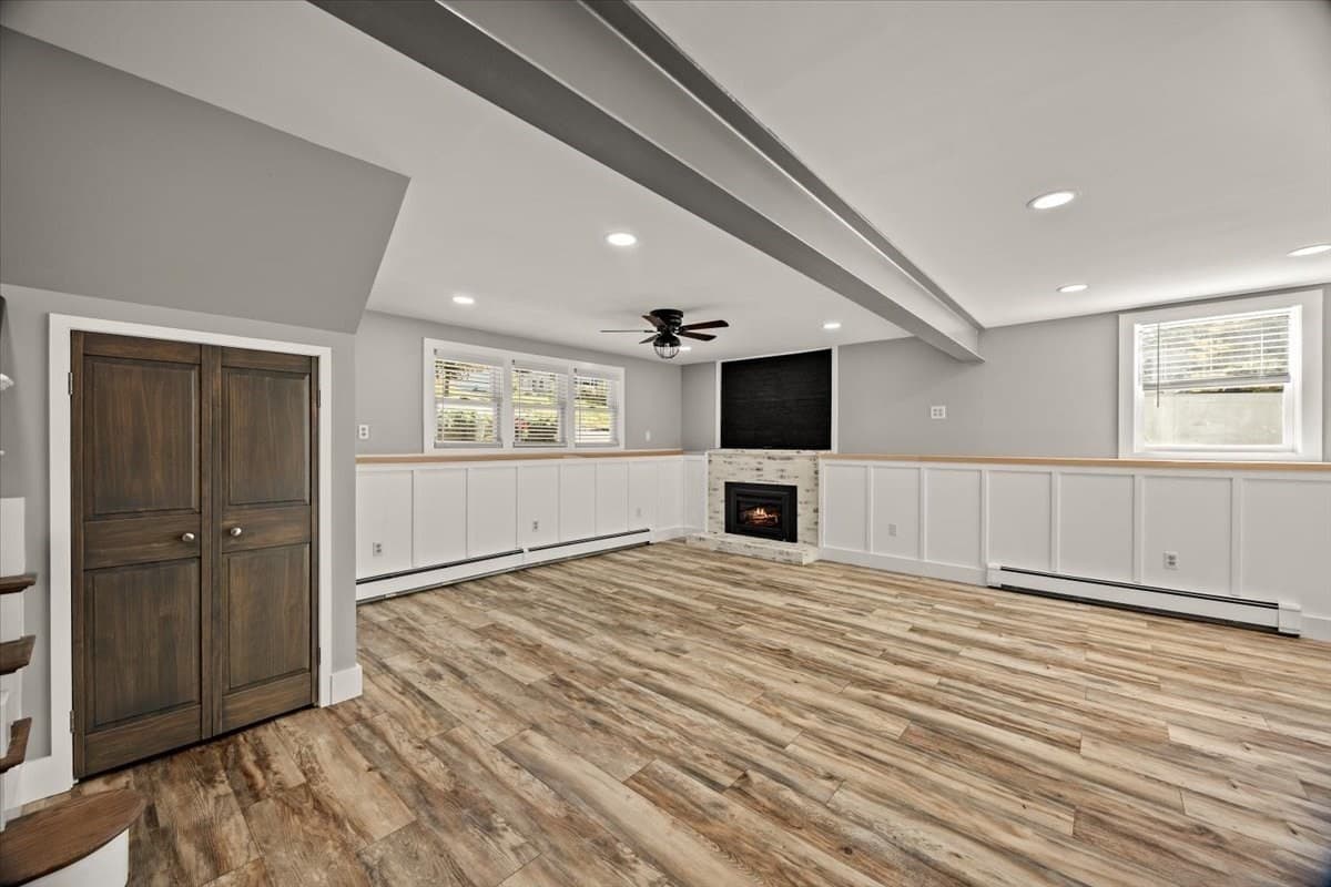 Single Family Residence at 33 Lantern Ln, Plymouth MA 02360, photo 37 of 42