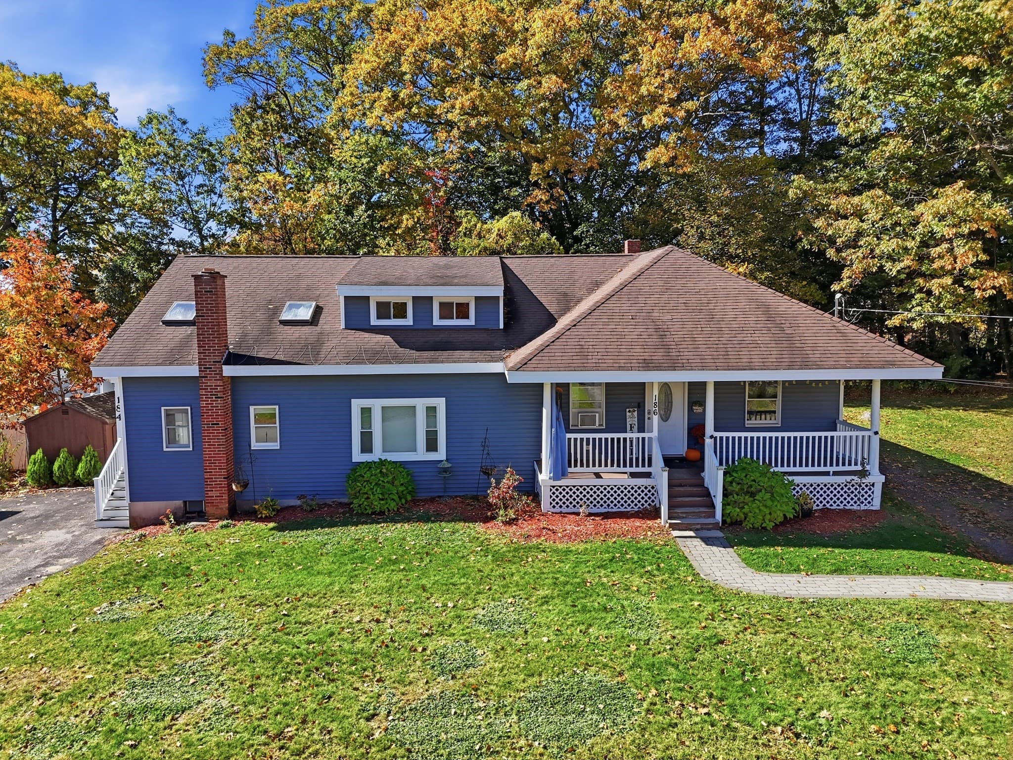 184-186 Ash St, Gardner MA 01440