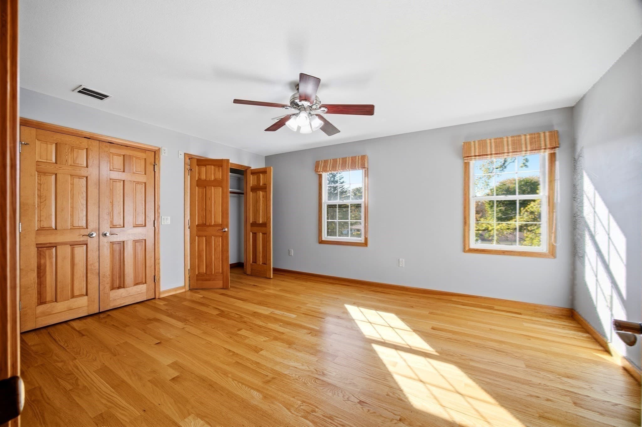 Single Family Residence at 37 Upland Rd, Holyoke MA 01040, photo 25 of 33