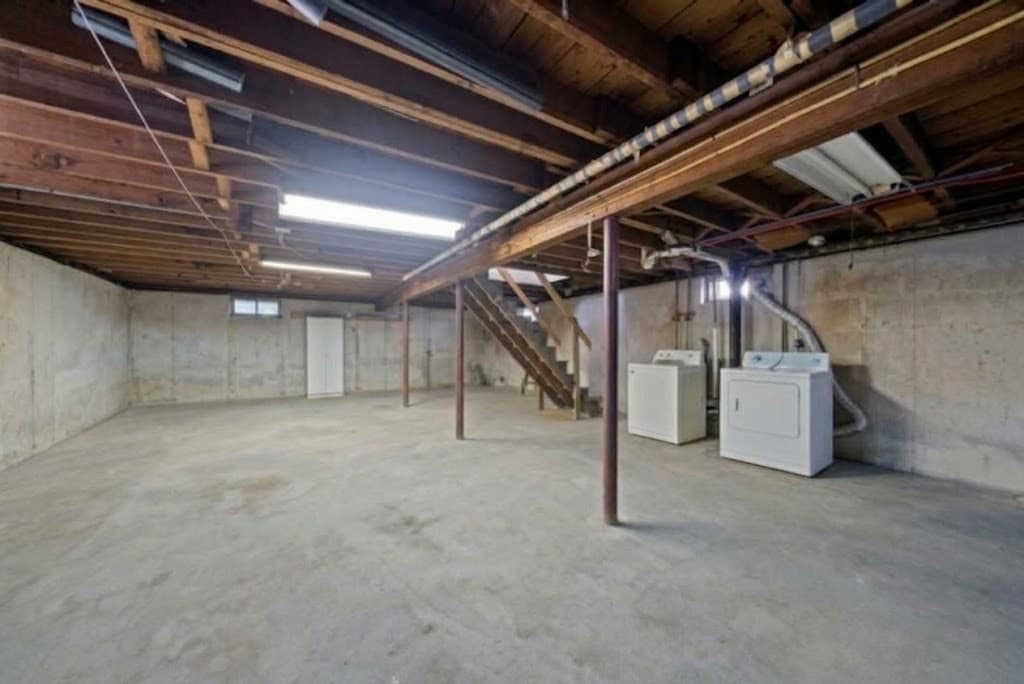 Single Family Residence at 28 Auriga St, Boston MA 02122, photo 24 of 24