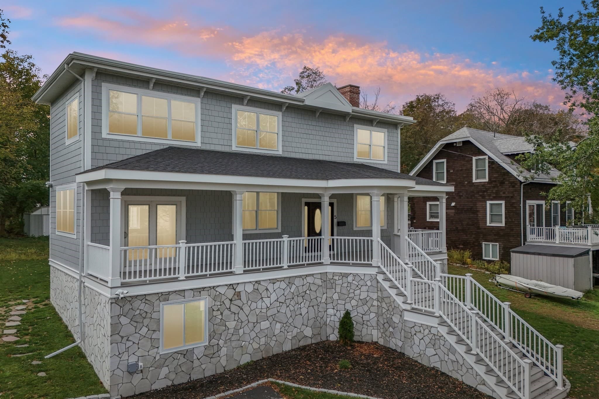 Single Family Residence at 5 Cottage St, Nahant MA 01908, photo 2 of 36