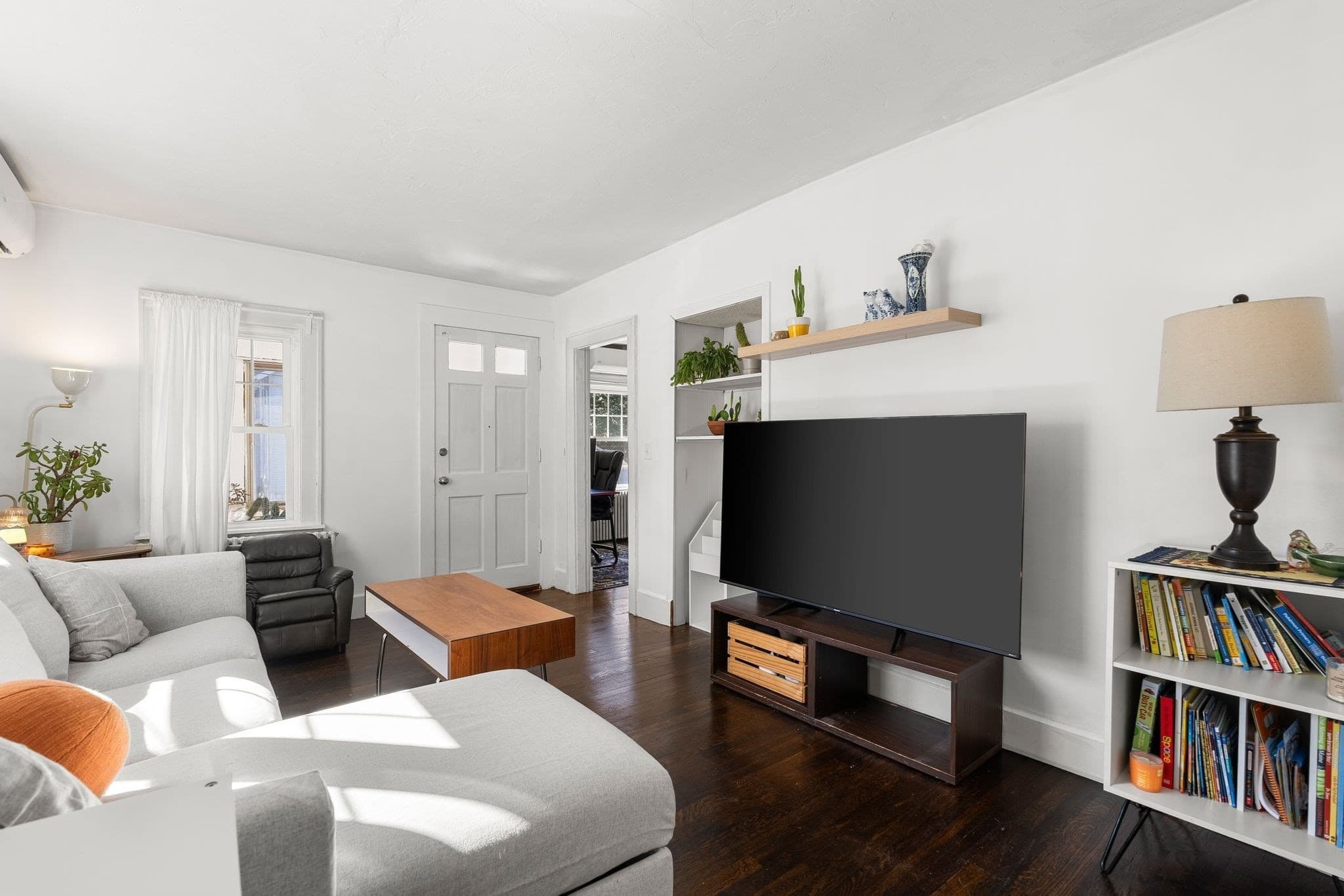 Single Family Residence at 23 Fairview Avenue, Randolph MA 02368, photo 4 of 27