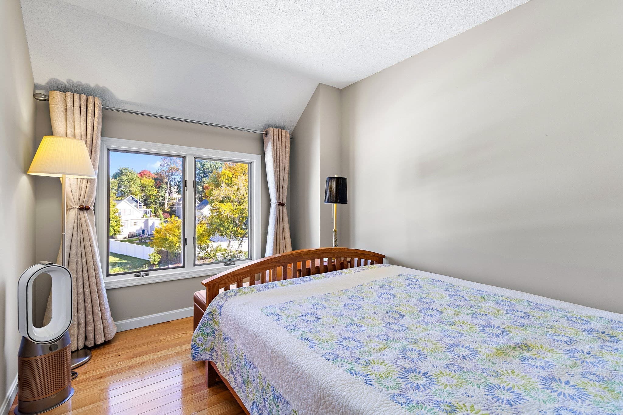 Condominium at 10 Eugene St # 10, Lowell MA 01852, photo 11 of 23