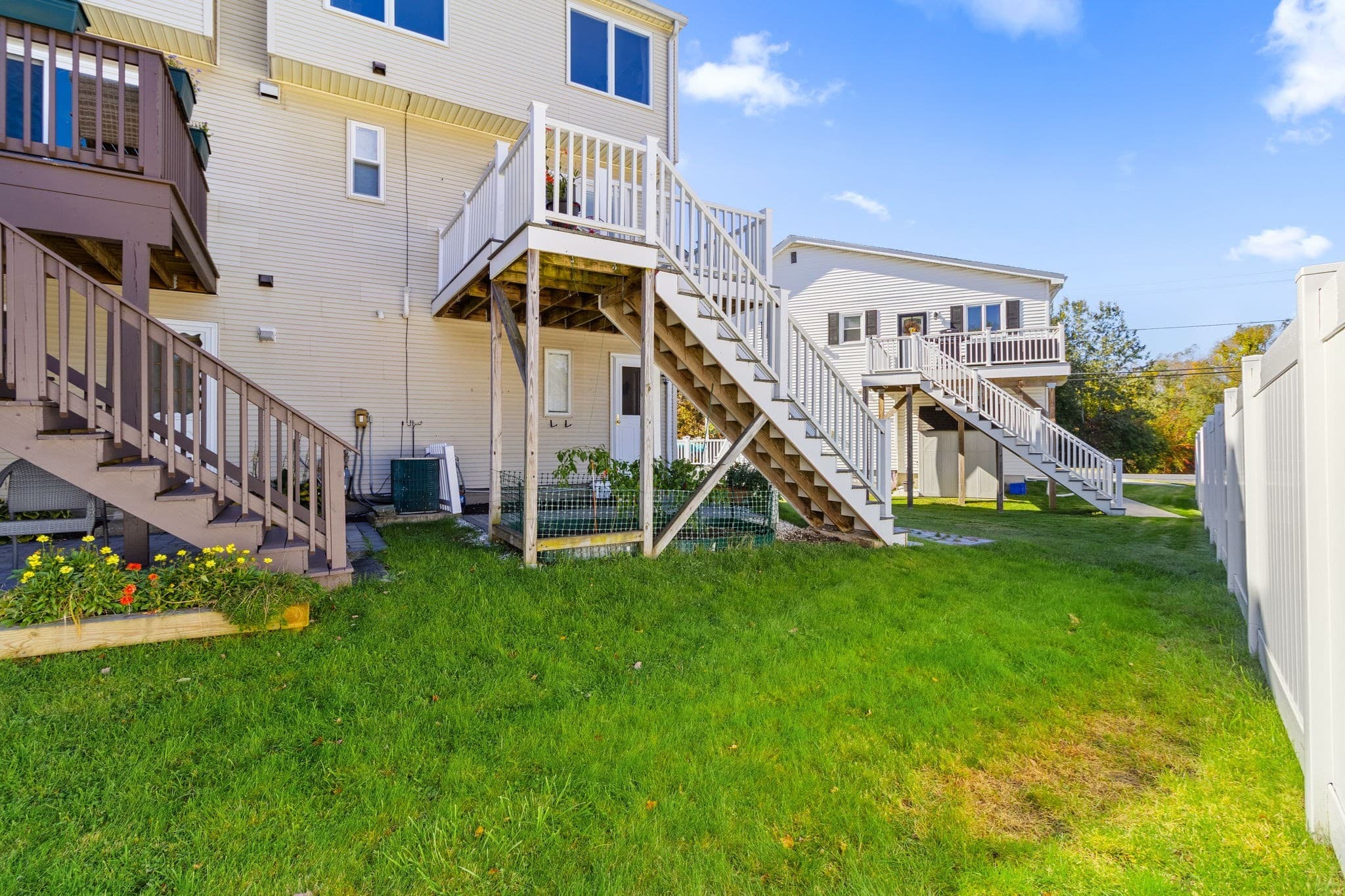 Condominium at 10 Eugene St # 10, Lowell MA 01852, photo 19 of 23