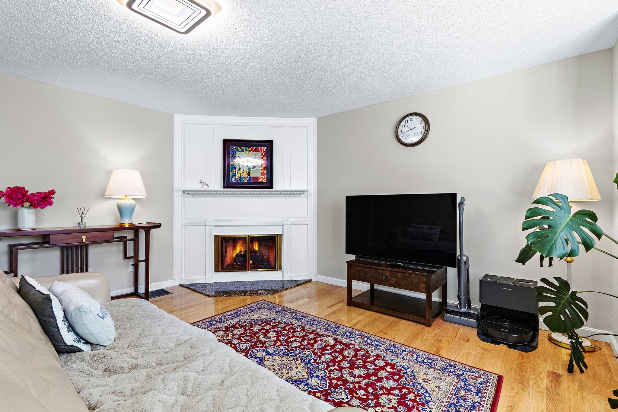 Condominium at 10 Eugene St # 10, Lowell MA 01852, photo 4 of 23