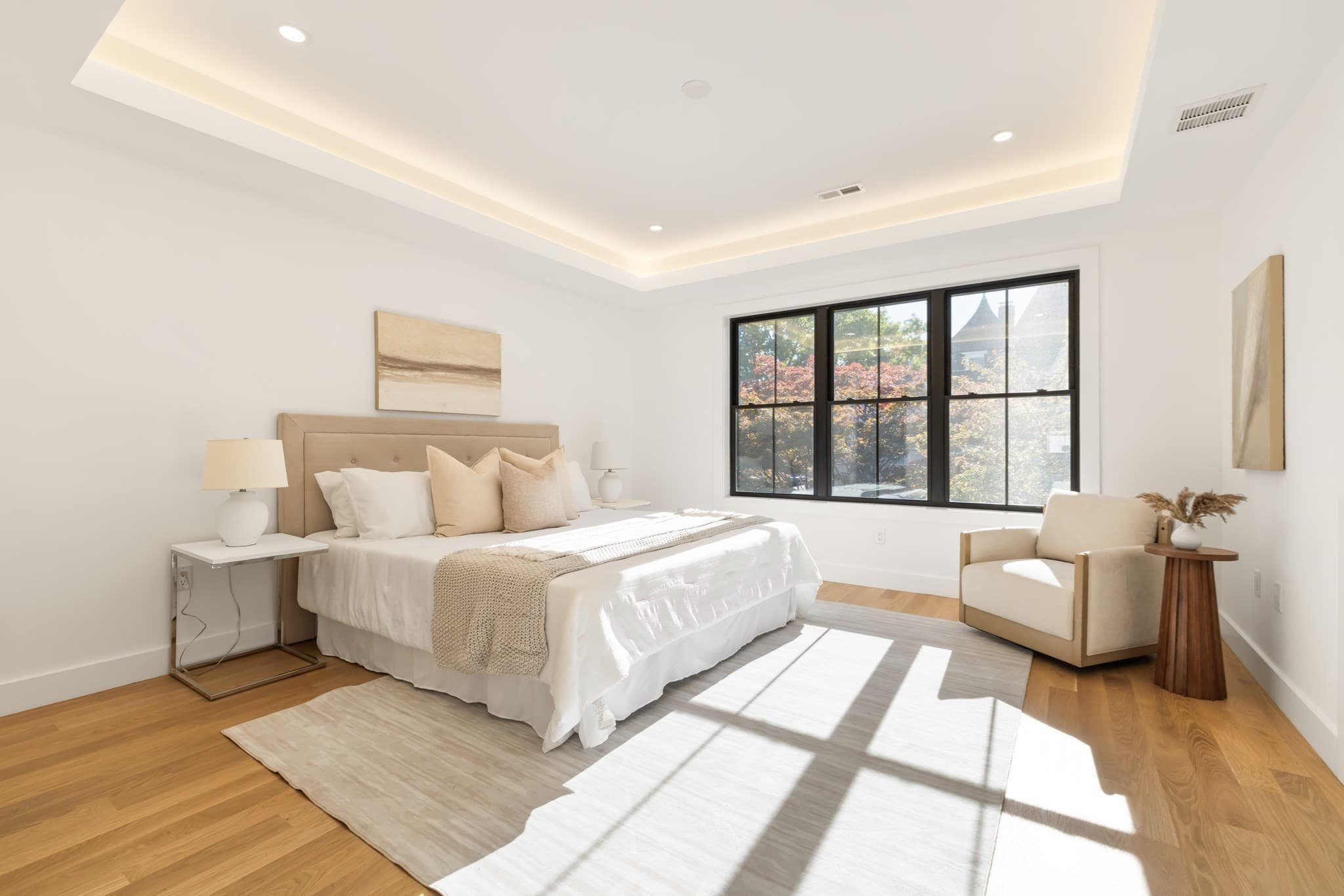 Condominium at 3 Lawn Ave # 1, Newton MA 02460, photo 9 of 27
