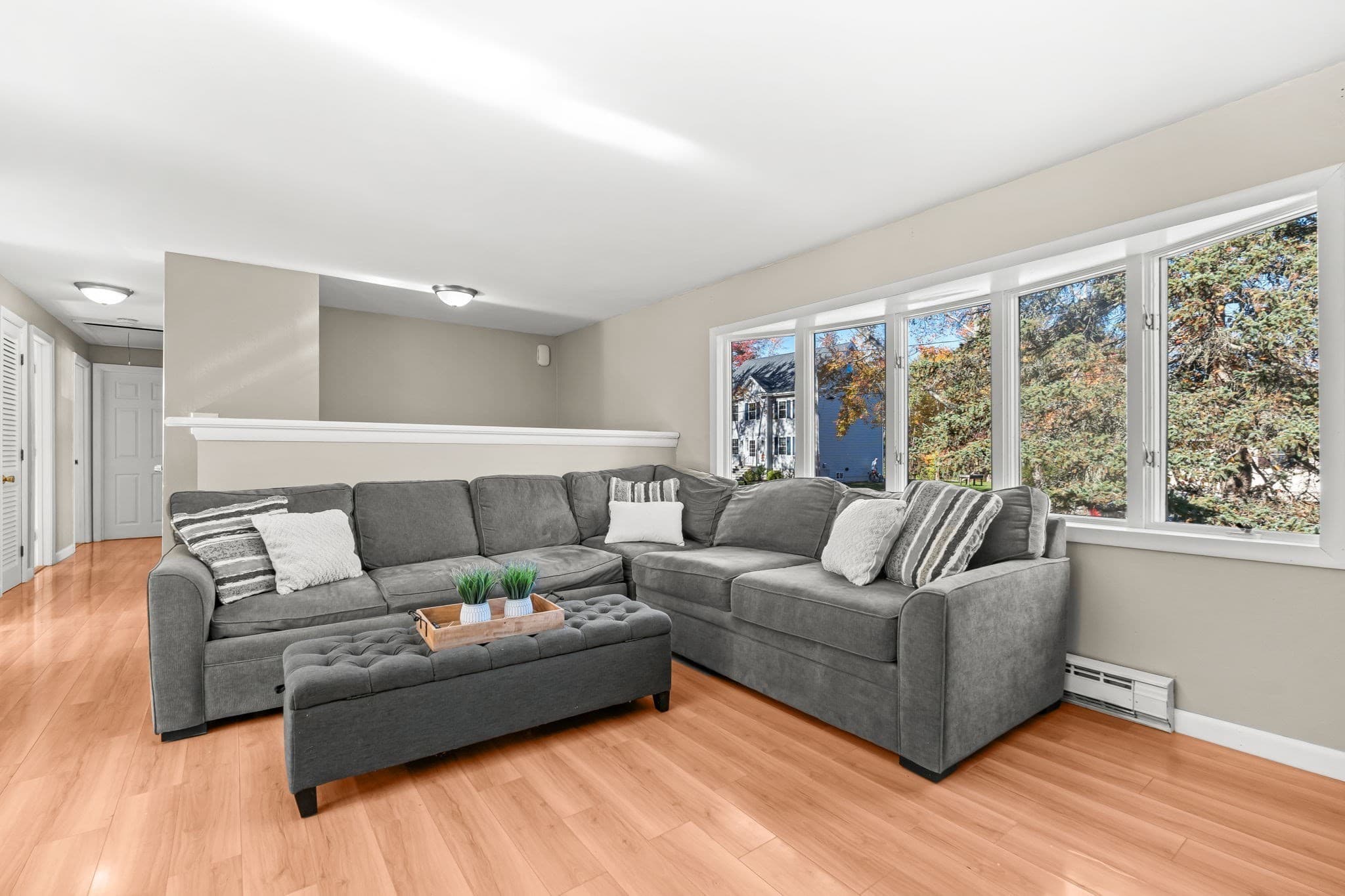 Single Family Residence at 10 Garden Brook Rd, Billerica MA 01821, photo 5 of 42
