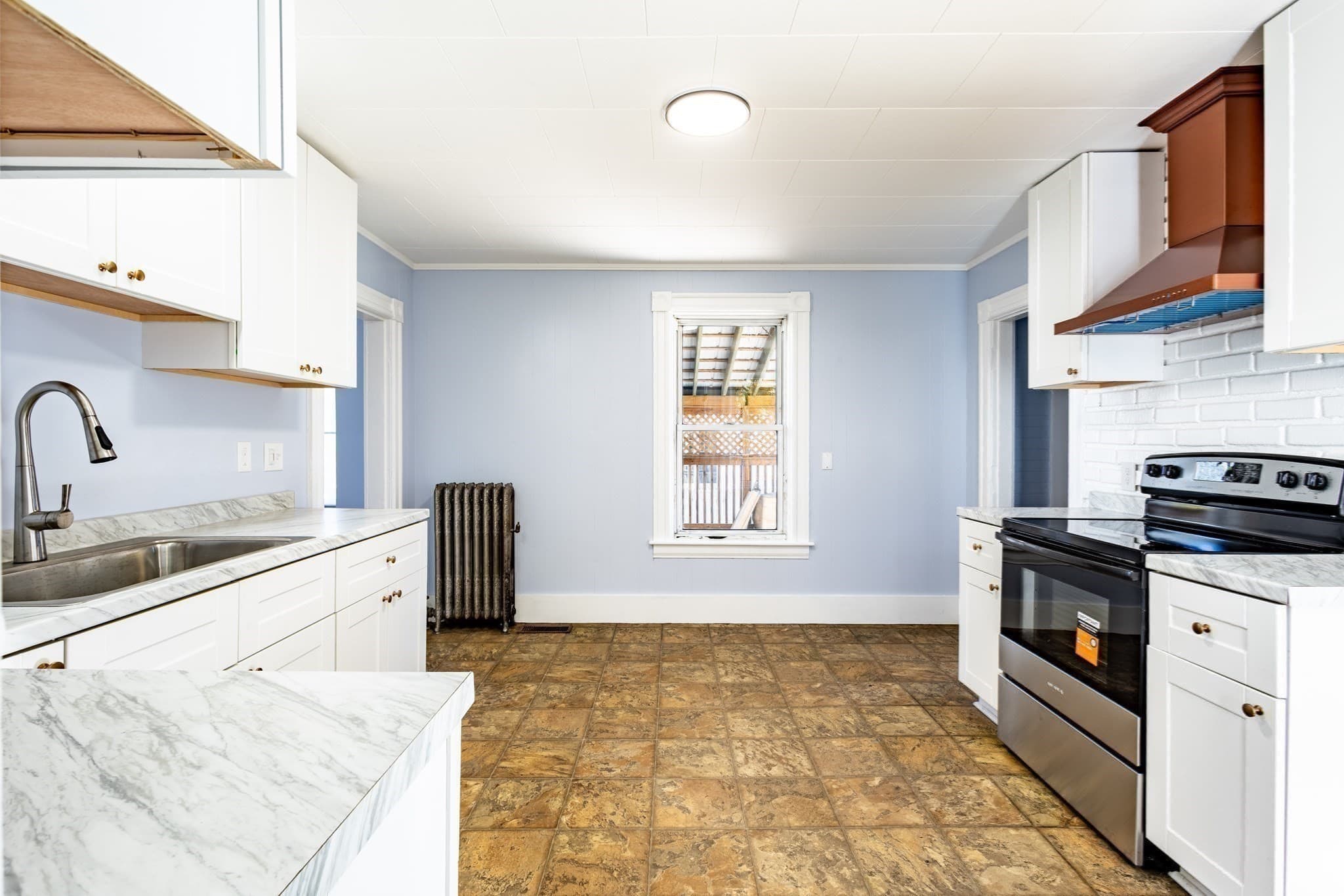 Single Family Residence at 50 E Myrtle St, Orange MA 01364, photo 20 of 41