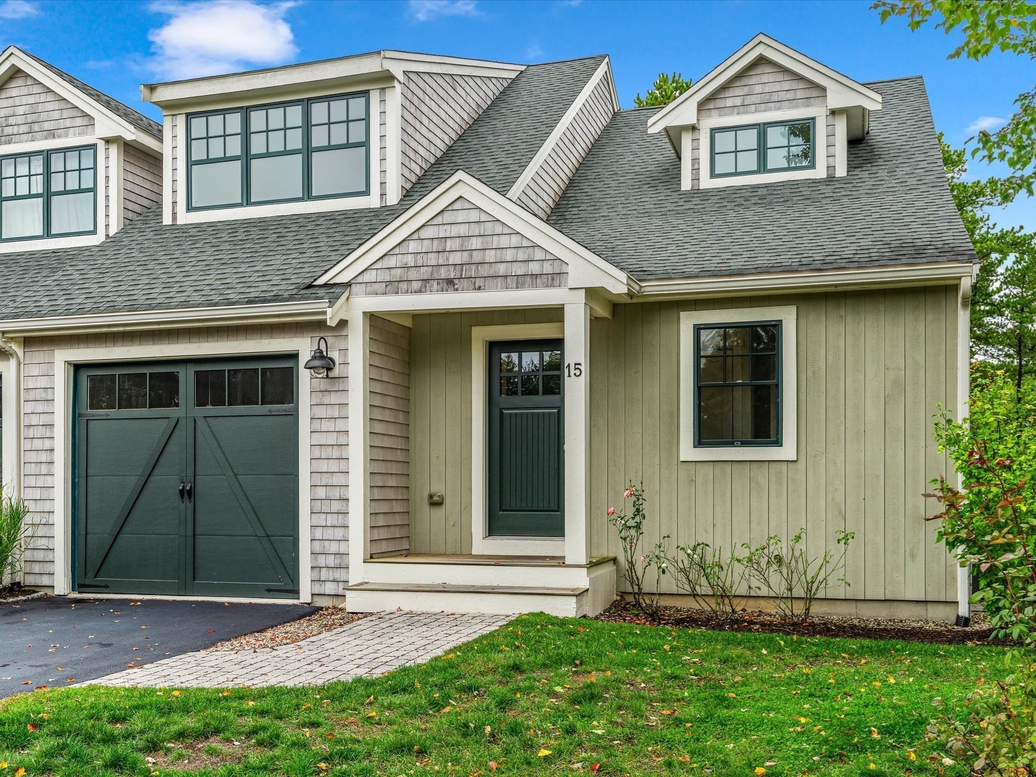 15 Rosebay Ln # 15, Plymouth MA 02360