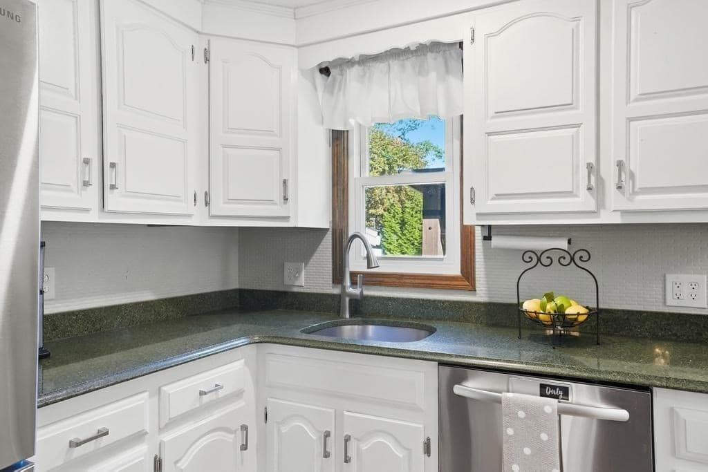 Single Family Residence at 78 Jackson Ave, Dracut MA 01826, photo 17 of 39