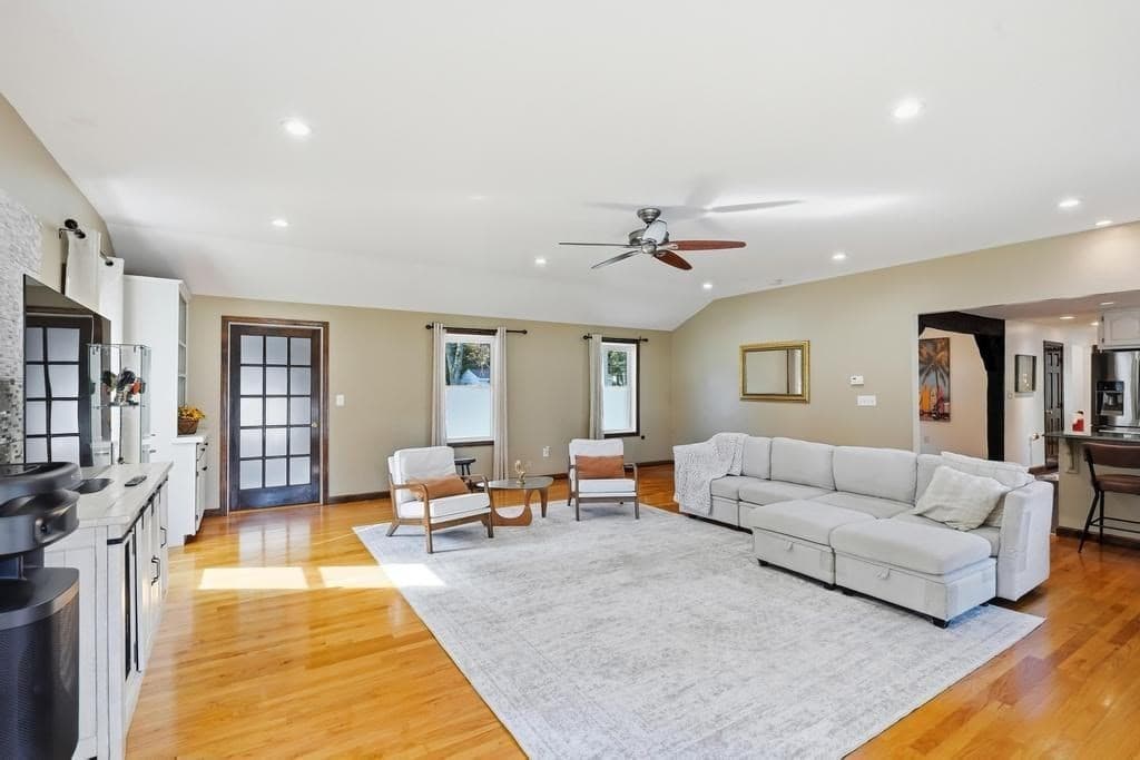 Single Family Residence at 78 Jackson Ave, Dracut MA 01826, photo 20 of 39