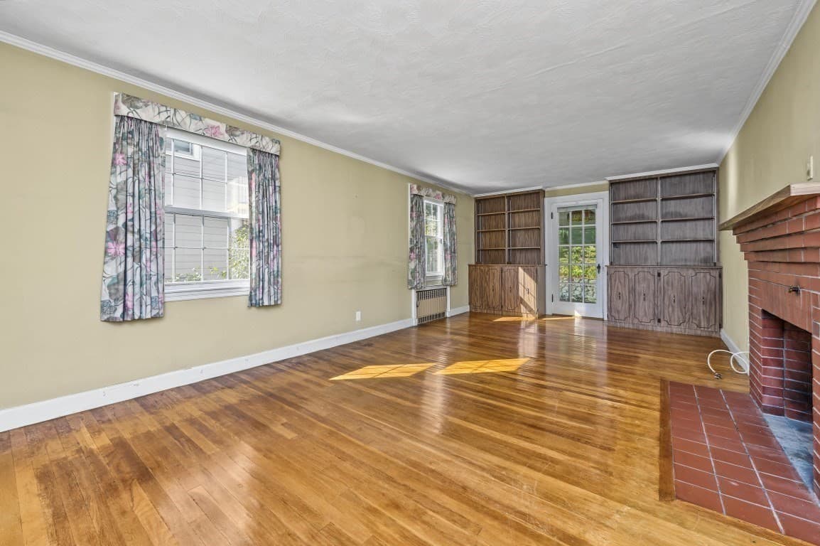 Single Family Residence at 15 Cummings Rd, Newton MA 02459, photo 6 of 29