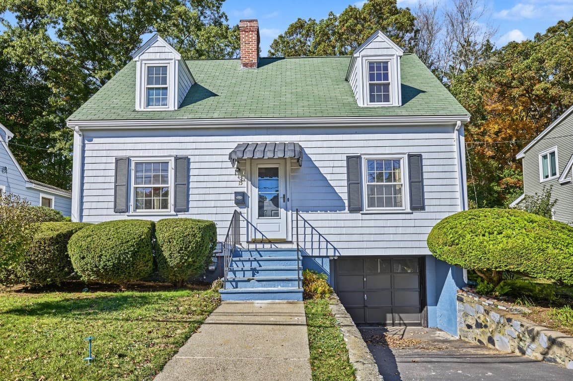15 Cummings Rd, Newton MA 02459