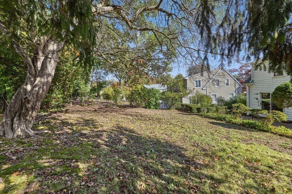 Single Family Residence at 15 Cummings Rd, Newton MA 02459, photo 28 of 29