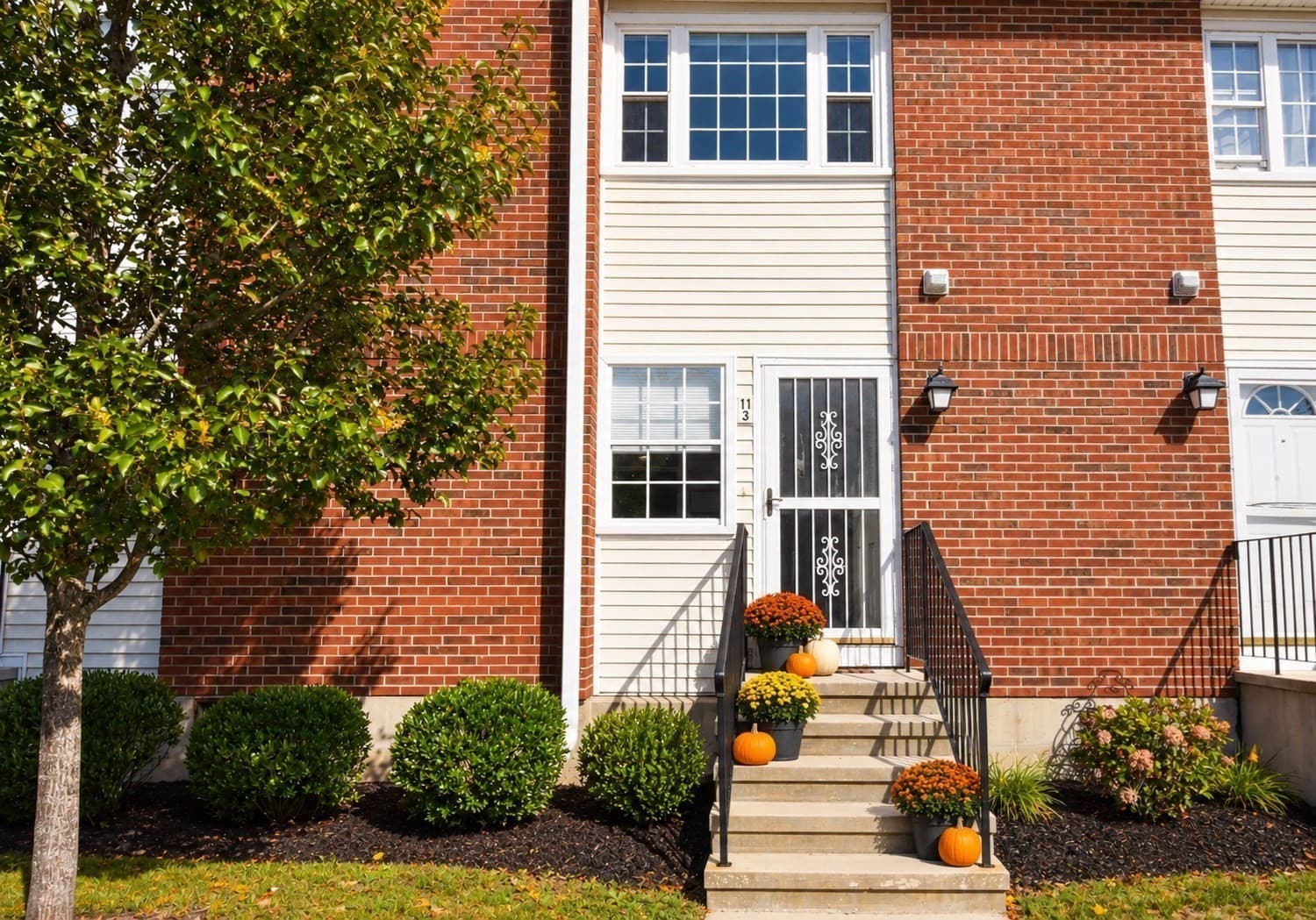 41 Foundry St # 3, Easton MA 02375
