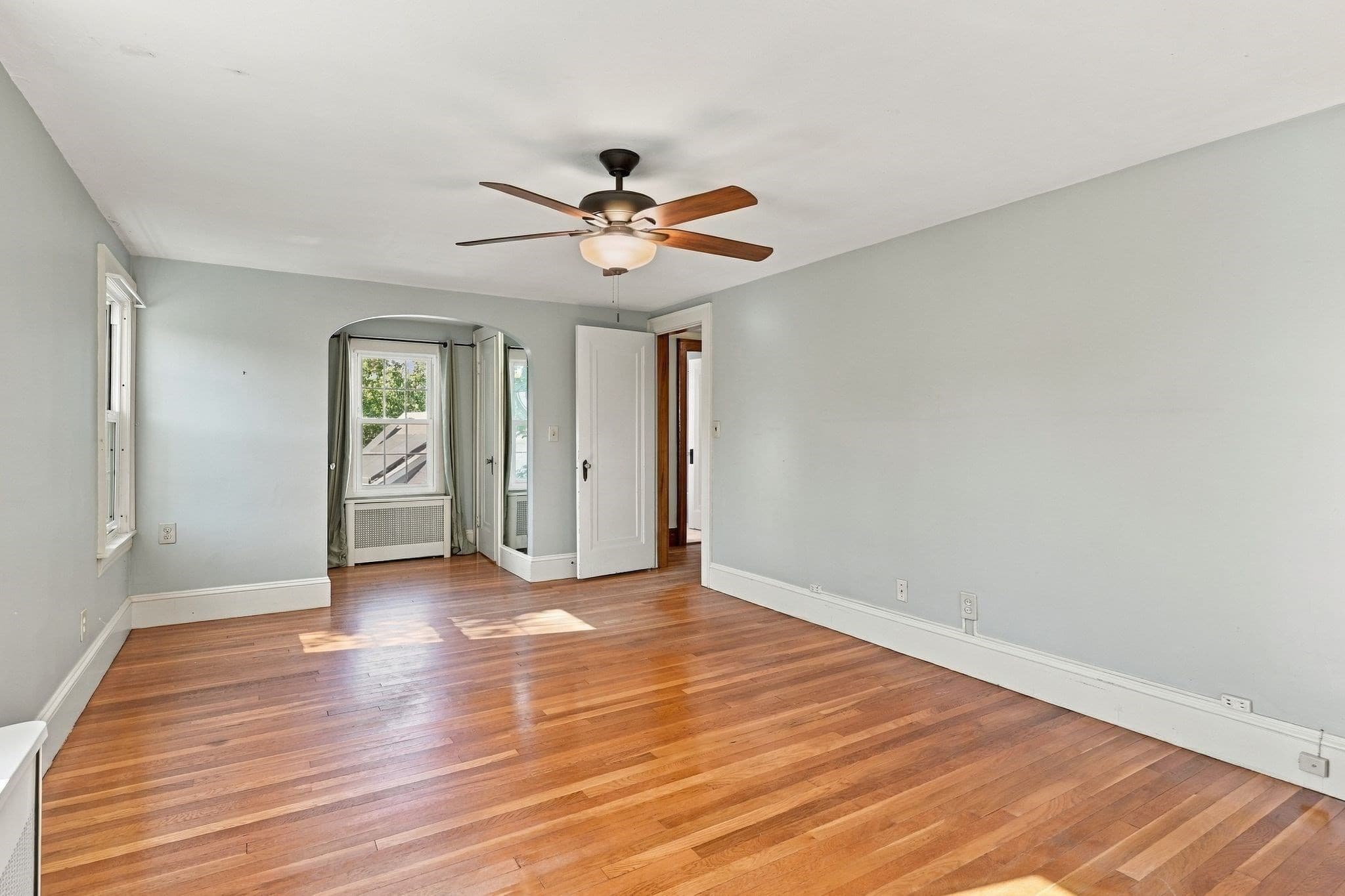 Single Family Residence at 14 Windsor Place, Longmeadow MA 01106, photo 23 of 40