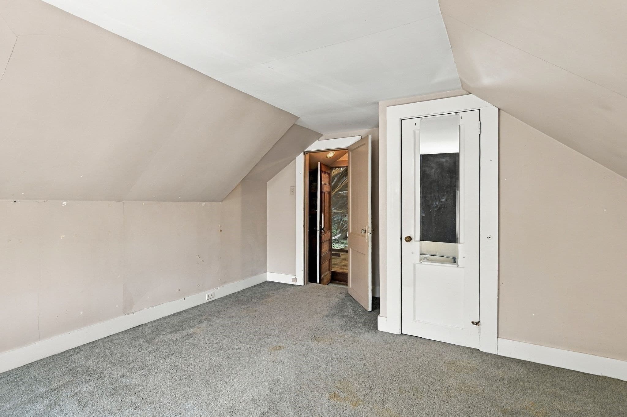 Single Family Residence at 14 Windsor Place, Longmeadow MA 01106, photo 33 of 40