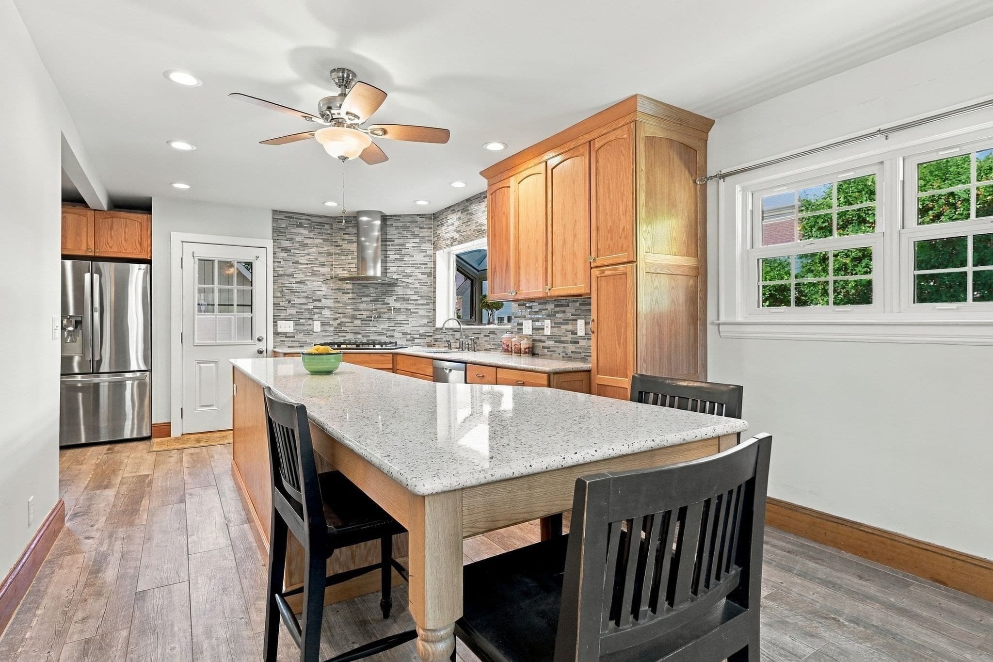 Single Family Residence at 14 Windsor Place, Longmeadow MA 01106, photo 14 of 40