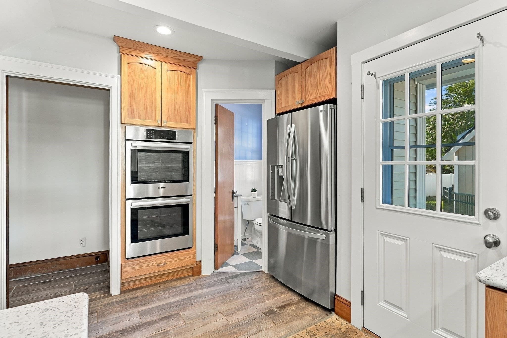 Single Family Residence at 14 Windsor Place, Longmeadow MA 01106, photo 15 of 40