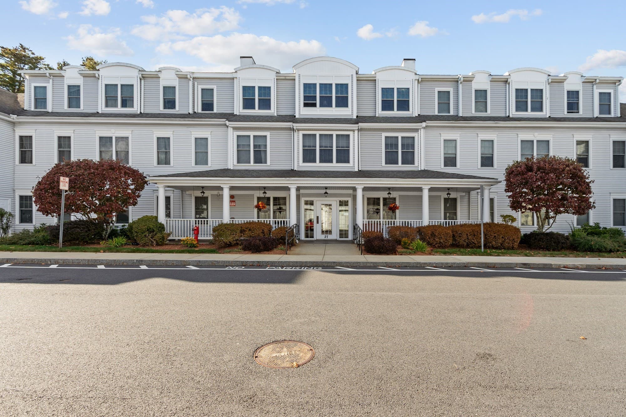 27 Hartland Way # 106, Acton MA 01720