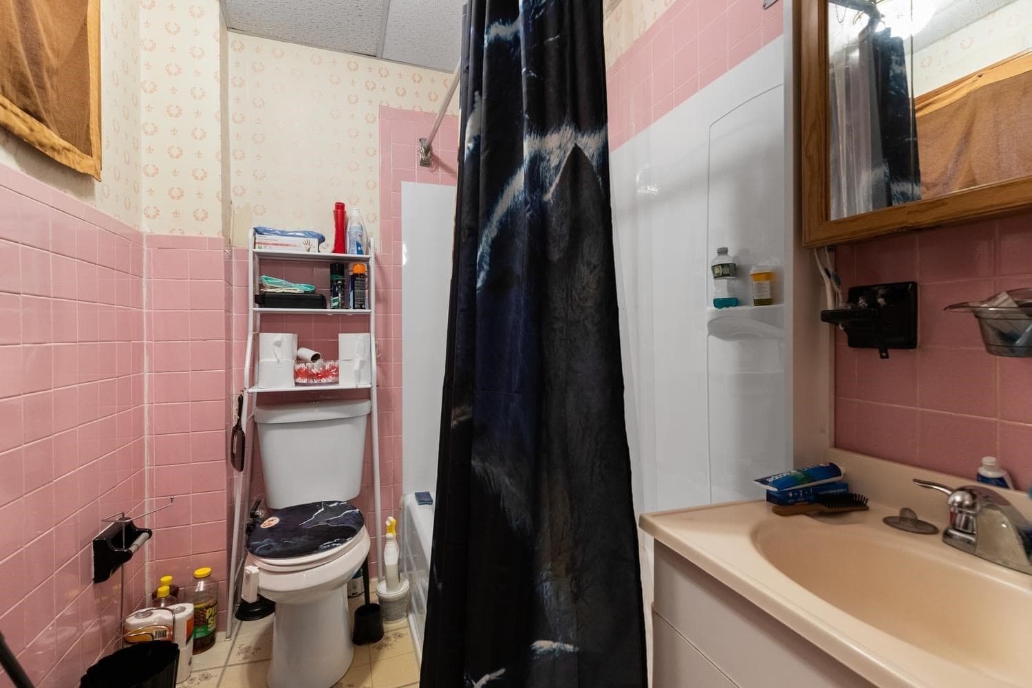 4 Family - 4 Units Up/Down at 20 W Water St, Wakefield MA 01880, photo 27 of 37