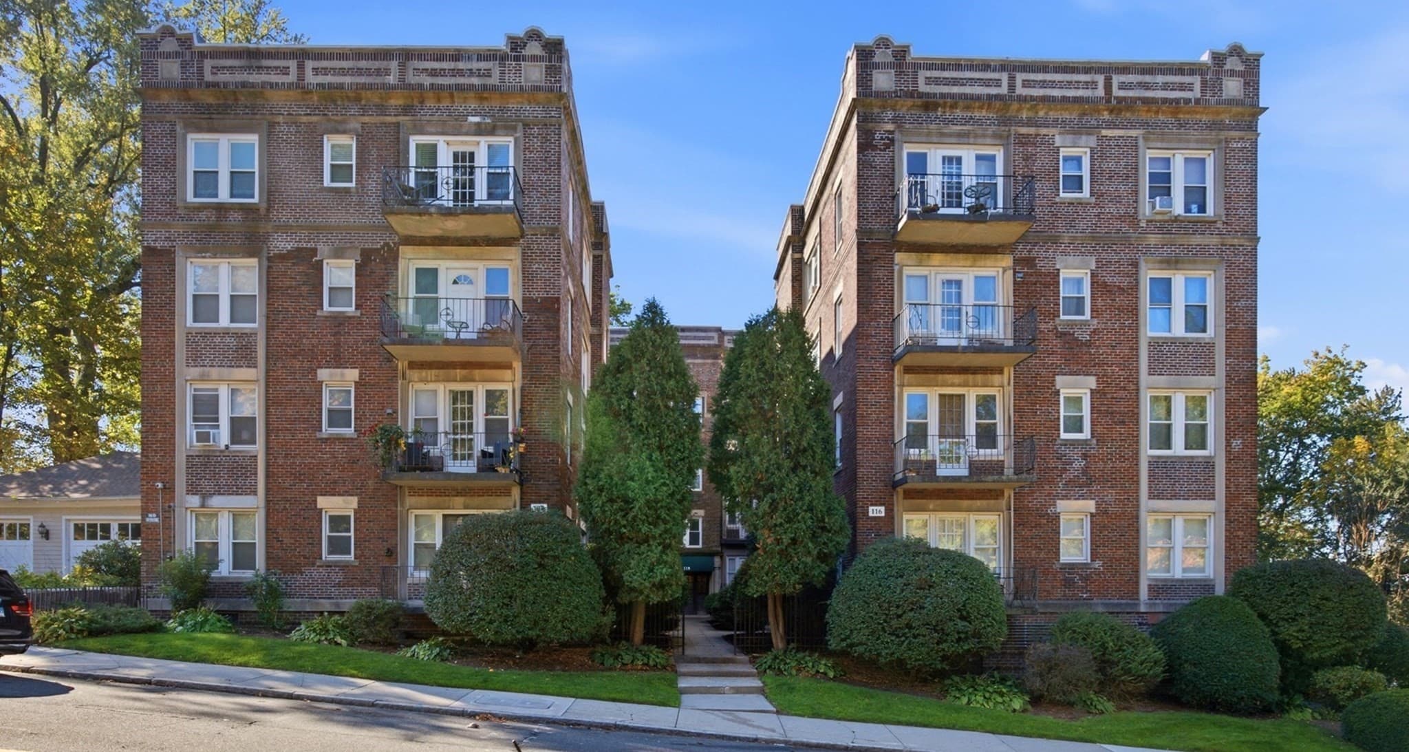 120 Longhill St # 3C, Springfield MA 01108