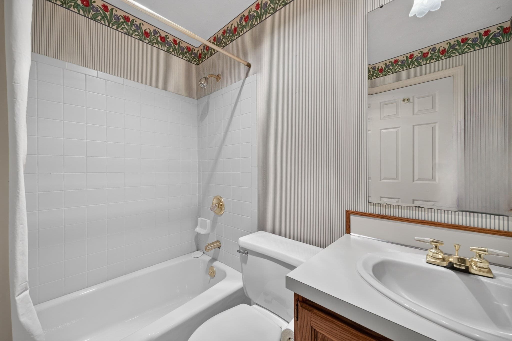Condominium at 401 Colonial Drive # 38, Ipswich MA 01938, photo 25 of 42