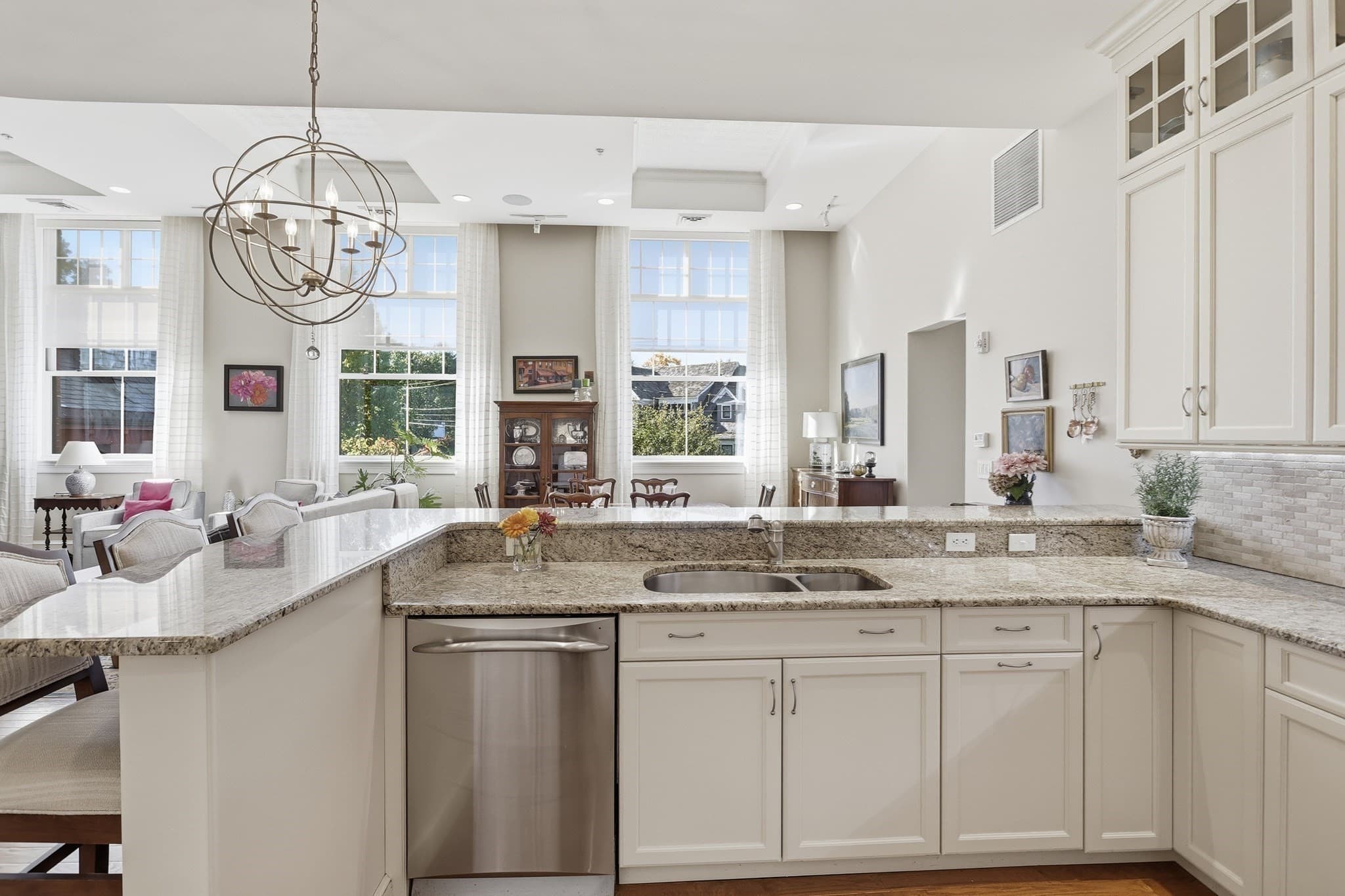 Condominium at 33 Forest Street # 206, Lexington MA 02421, photo 14 of 31