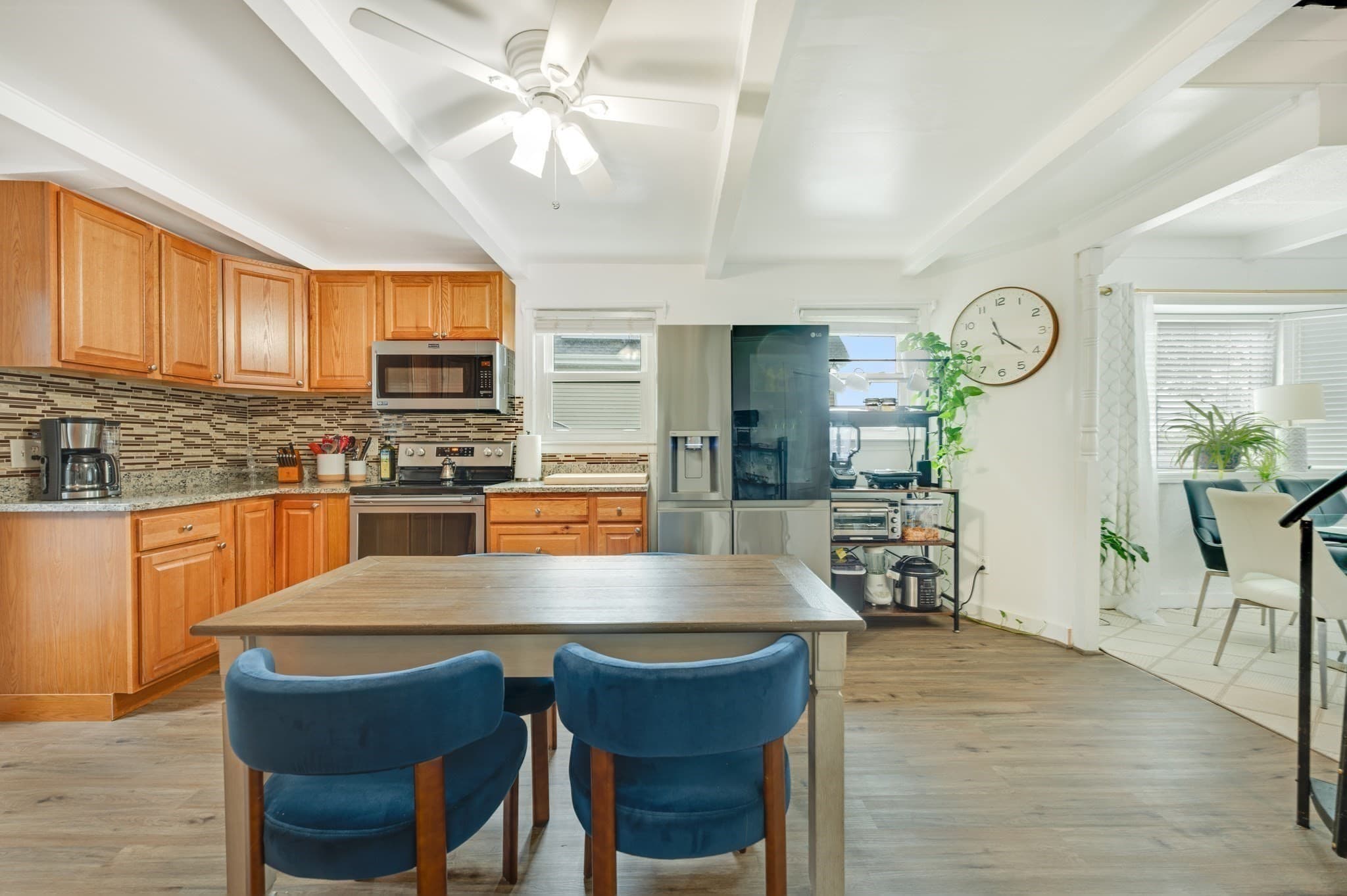Single Family Residence at 7 Lawndale Ave, Saugus MA 01906, photo 6 of 31