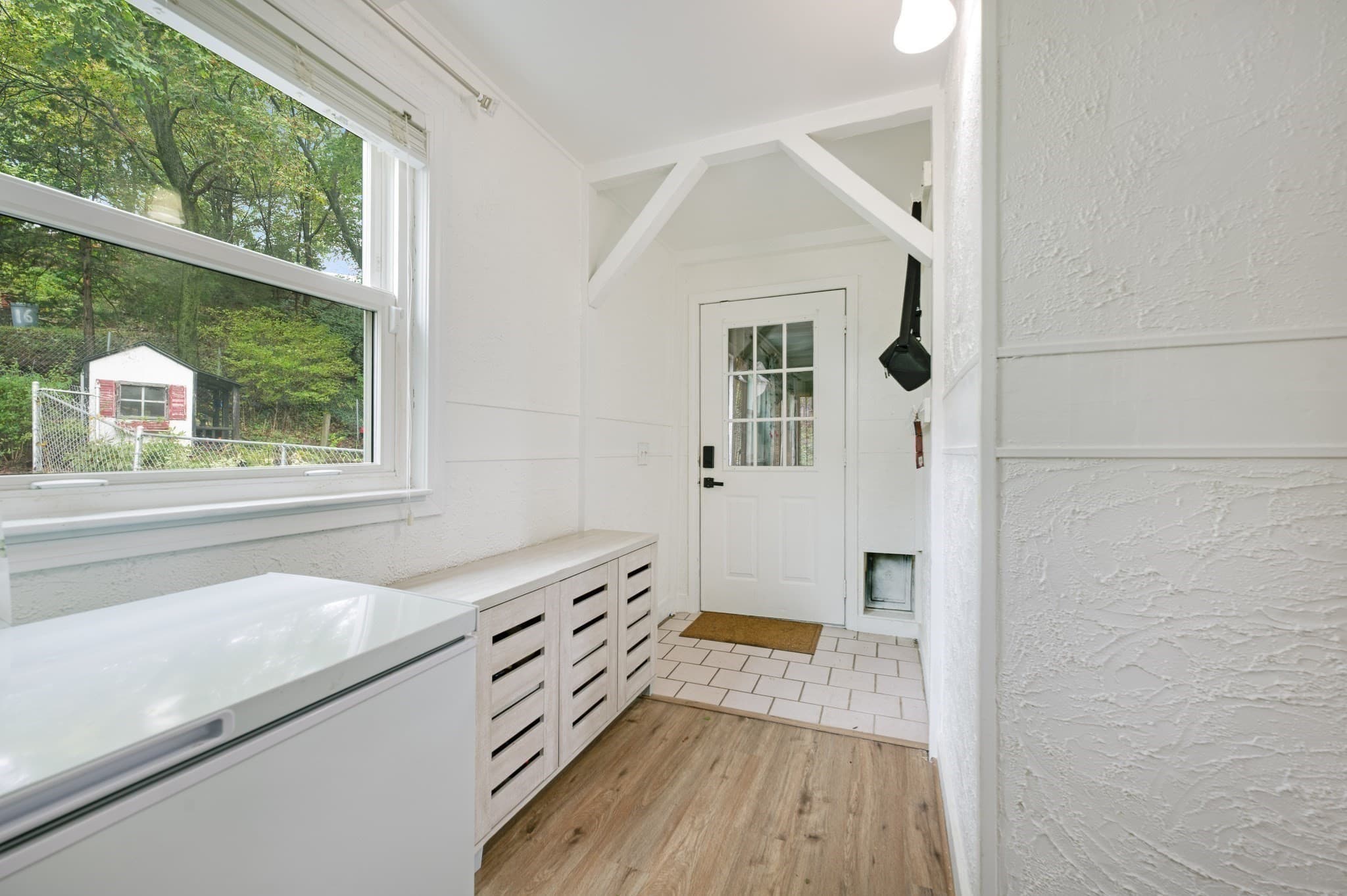 Single Family Residence at 7 Lawndale Ave, Saugus MA 01906, photo 13 of 31