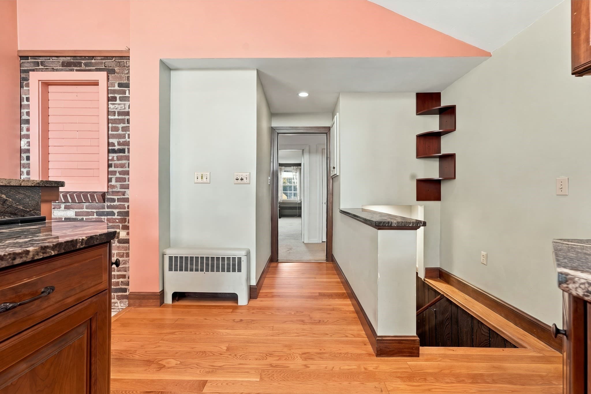 Single Family Residence at 10 Davenport St, Worcester MA 01610, photo 11 of 41