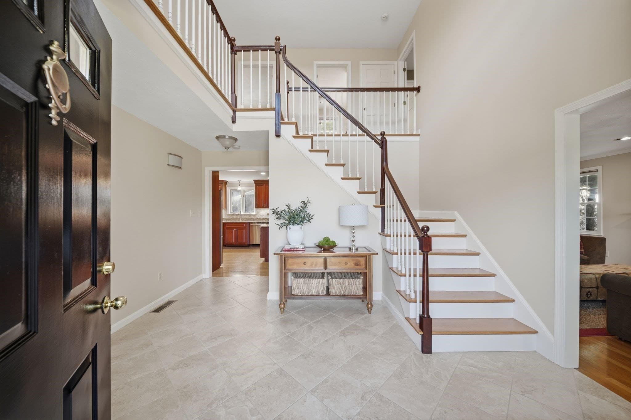 Single Family Residence at 29 Kara Dr, North Andover MA 01845, photo 12 of 42