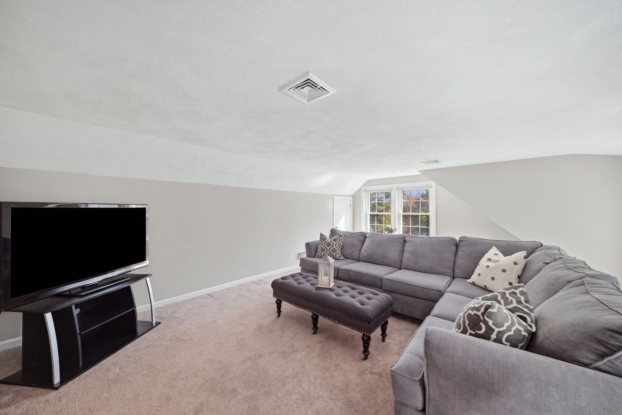 Single Family Residence at 29 Kara Dr, North Andover MA 01845, photo 32 of 42