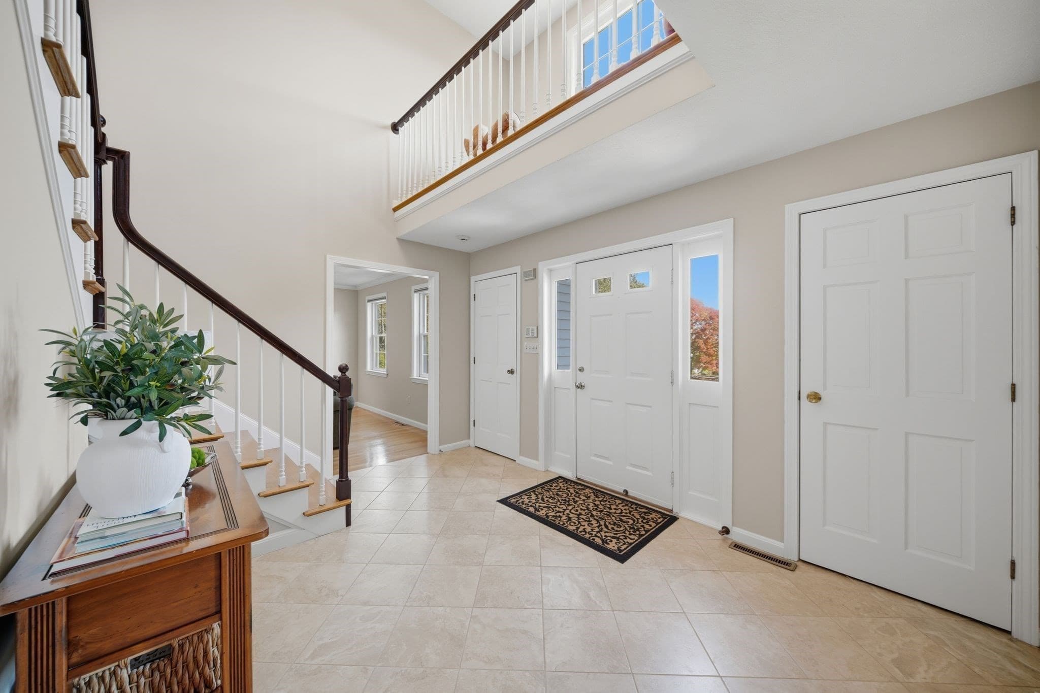 Single Family Residence at 29 Kara Dr, North Andover MA 01845, photo 14 of 42