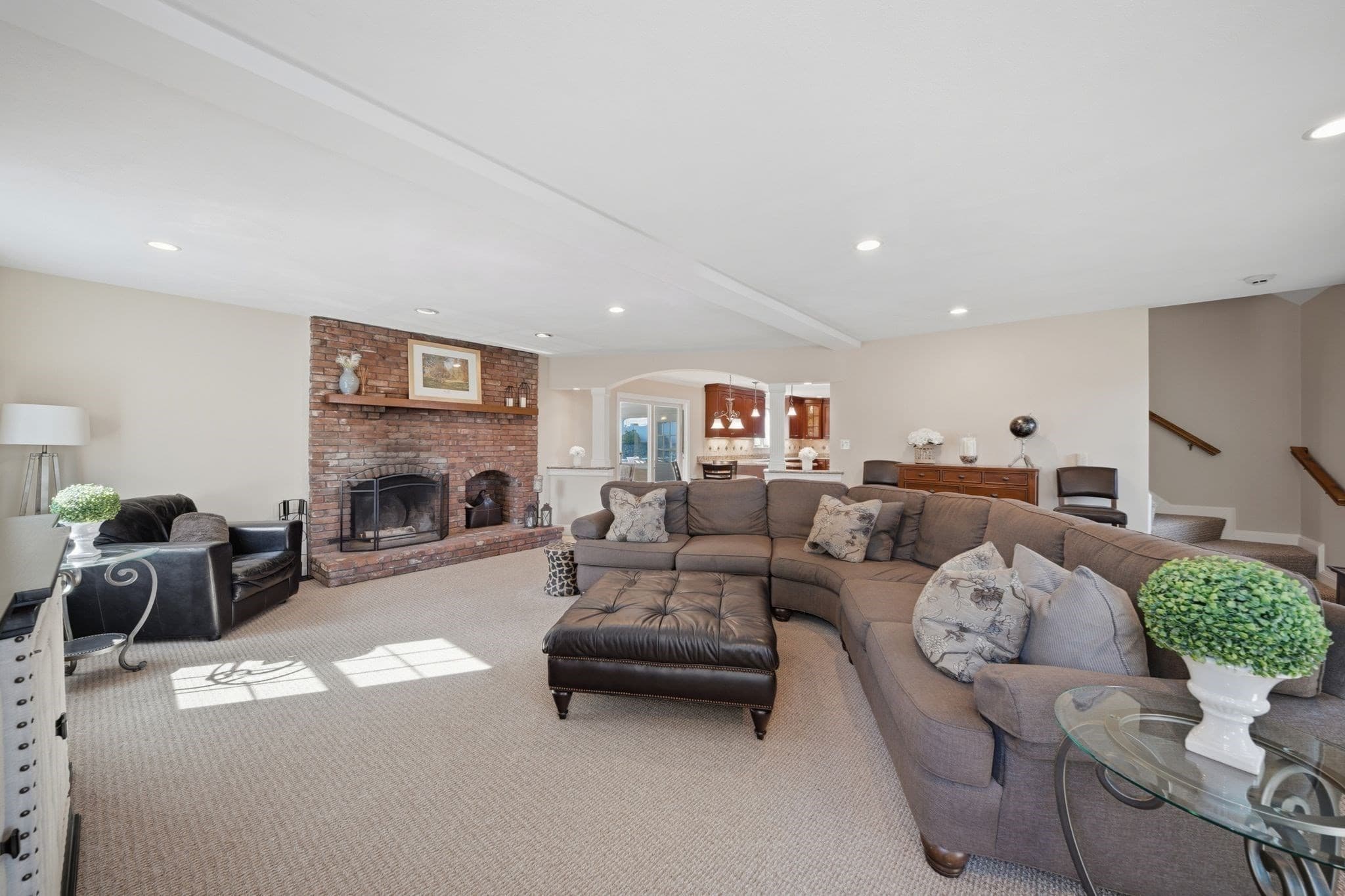 Single Family Residence at 29 Kara Dr, North Andover MA 01845, photo 11 of 42