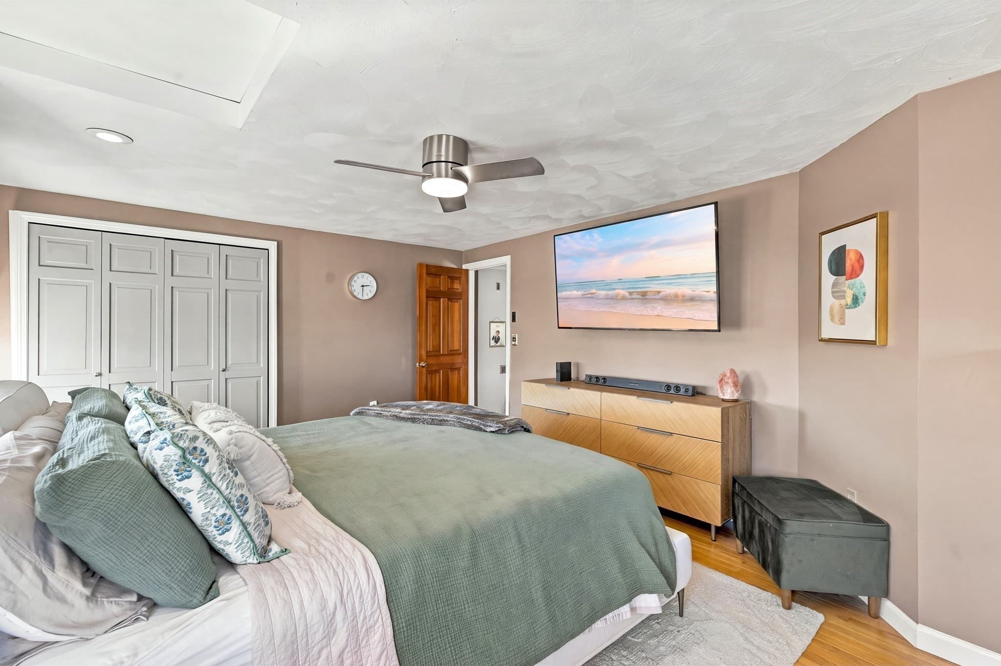 Condominium at 663 Boston St # 7, Lynn MA 01905, photo 17 of 41