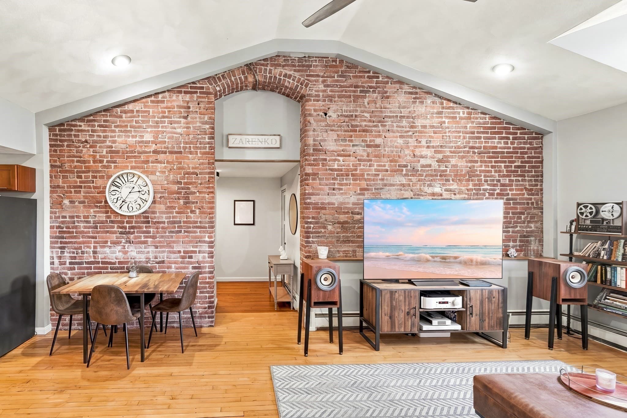 Condominium at 663 Boston St # 7, Lynn MA 01905, photo 9 of 41