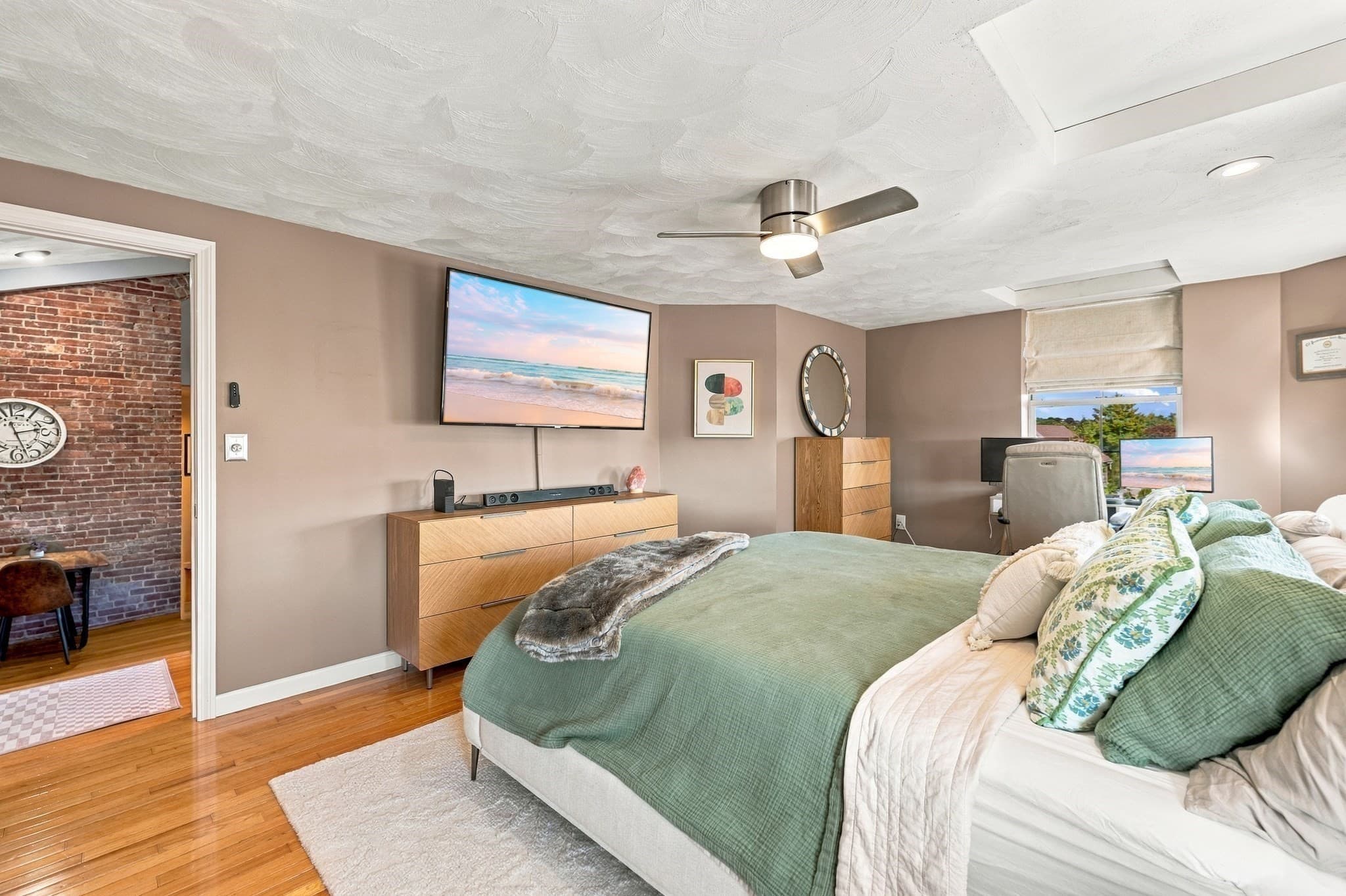 Condominium at 663 Boston St # 7, Lynn MA 01905, photo 18 of 41