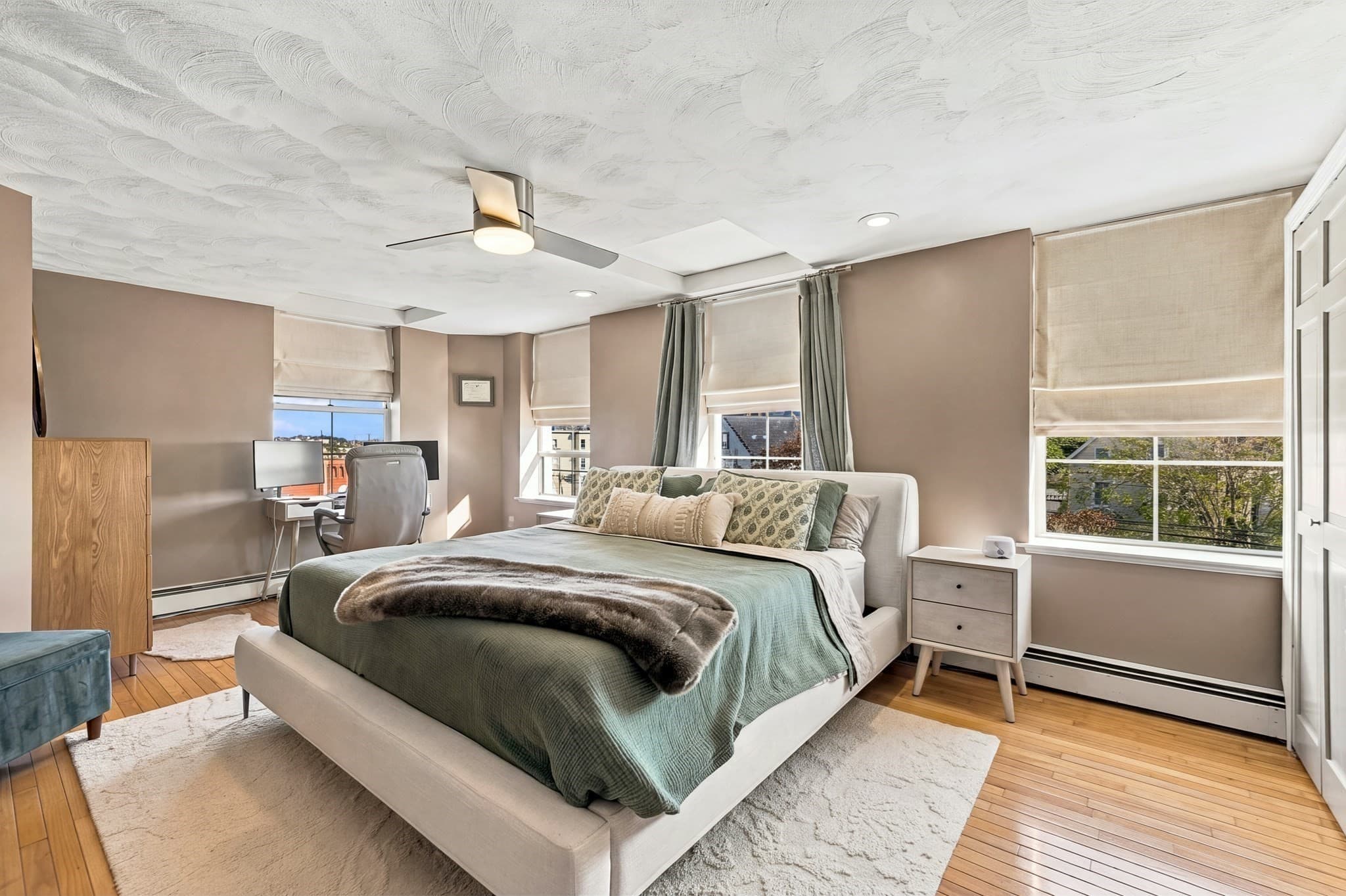 Condominium at 663 Boston St # 7, Lynn MA 01905, photo 19 of 41