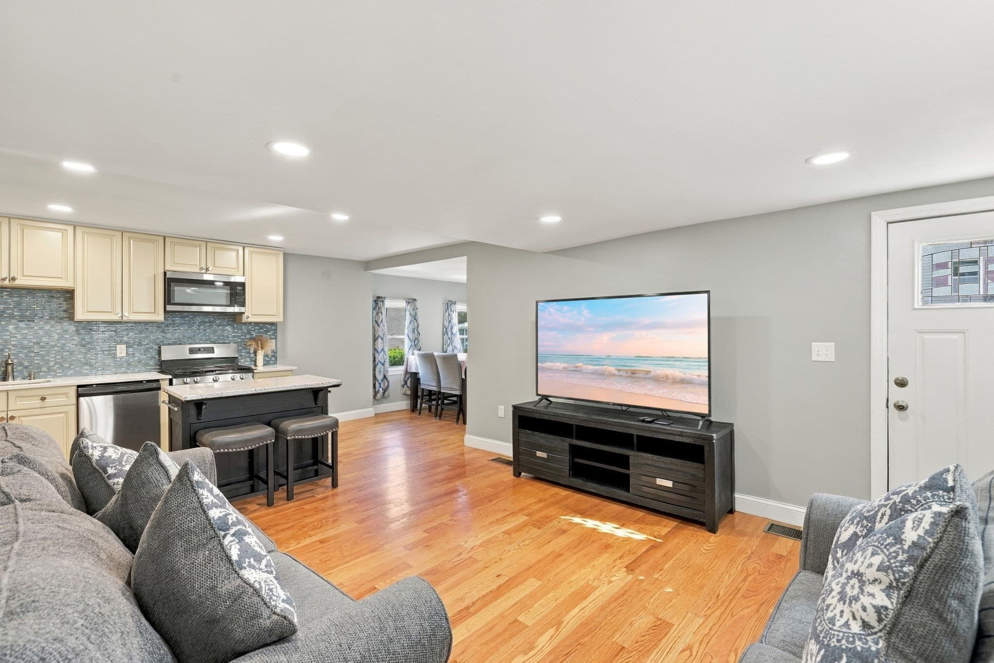 Single Family Residence at 24 Lummus Ct, Lynn MA 01904, photo 2 of 42
