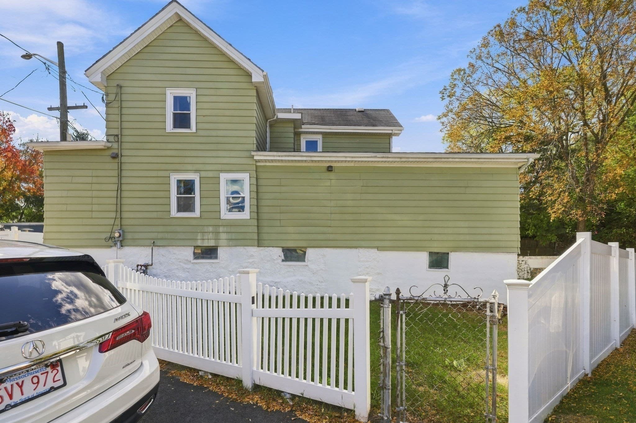 Single Family Residence at 24 Lummus Ct, Lynn MA 01904, photo 41 of 42