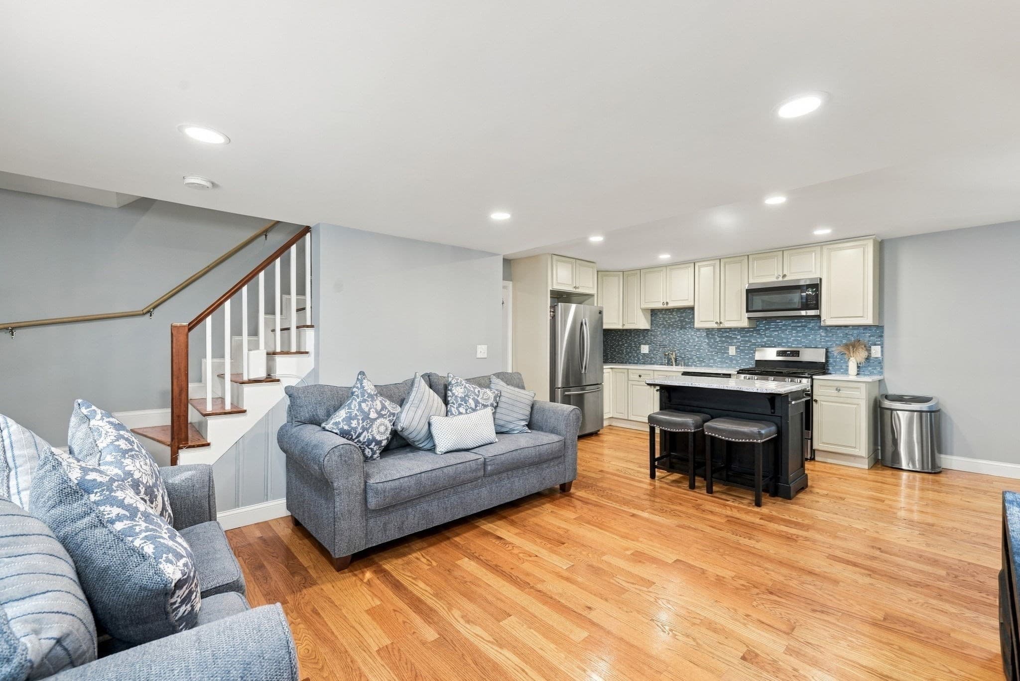 Single Family Residence at 24 Lummus Ct, Lynn MA 01904, photo 4 of 42
