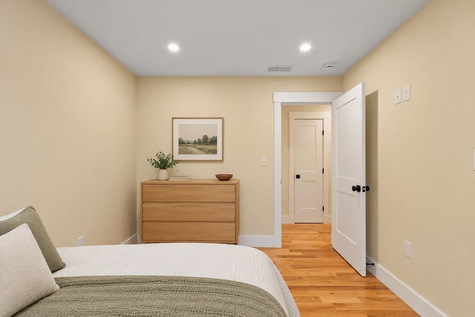 Single Family Residence at 346 Rogers St, Lowell MA 01852, photo 28 of 41