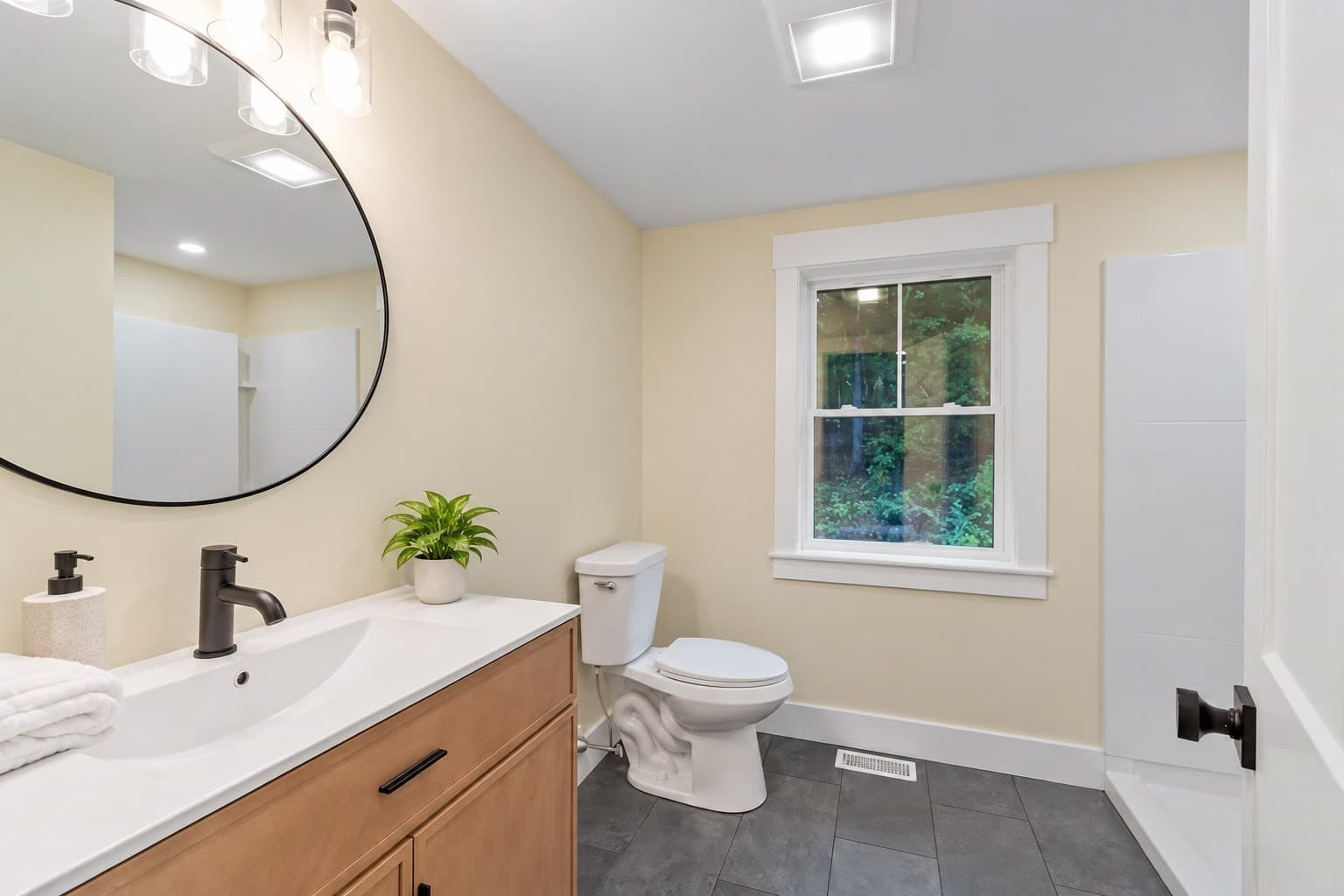 Single Family Residence at 346 Rogers St, Lowell MA 01852, photo 30 of 41