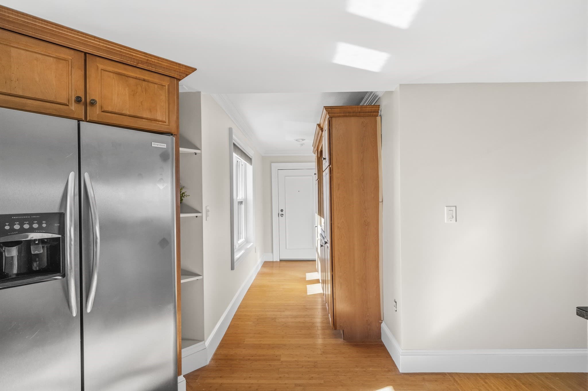 Condominium at 20 Rockland House Rd # 601, Hull MA 02045, photo 6 of 42