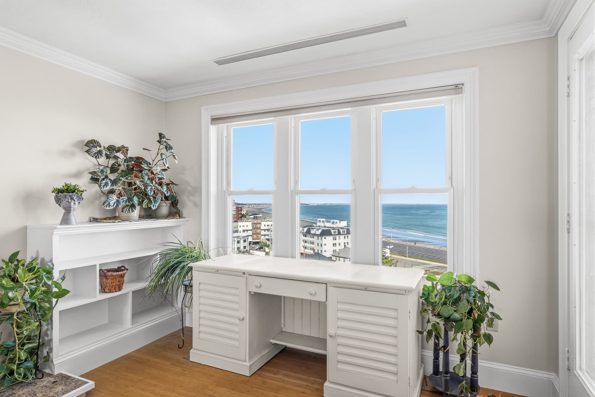 Condominium at 20 Rockland House Rd # 601, Hull MA 02045, photo 13 of 42