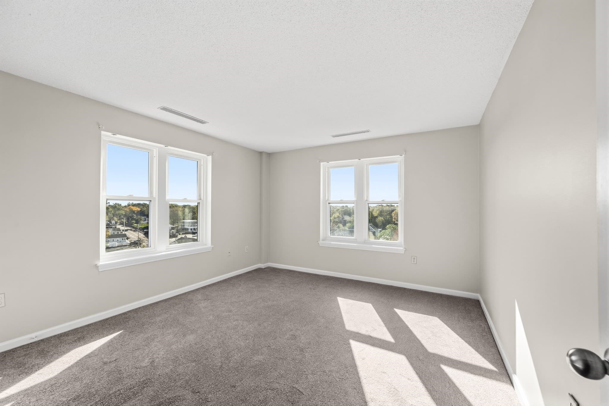 Condominium at 20 Rockland House Rd # 601, Hull MA 02045, photo 16 of 42