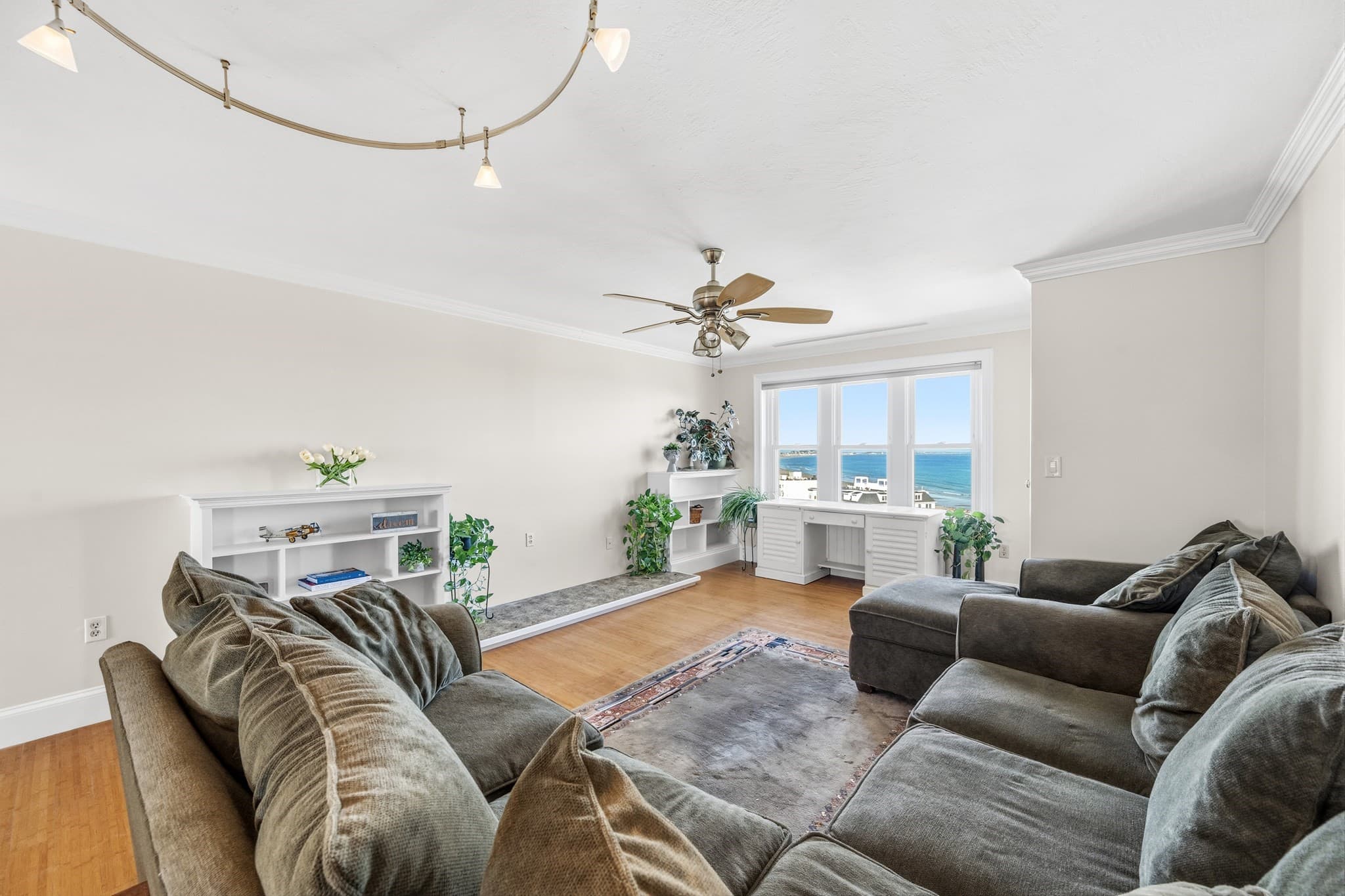 Condominium at 20 Rockland House Rd # 601, Hull MA 02045, photo 12 of 42