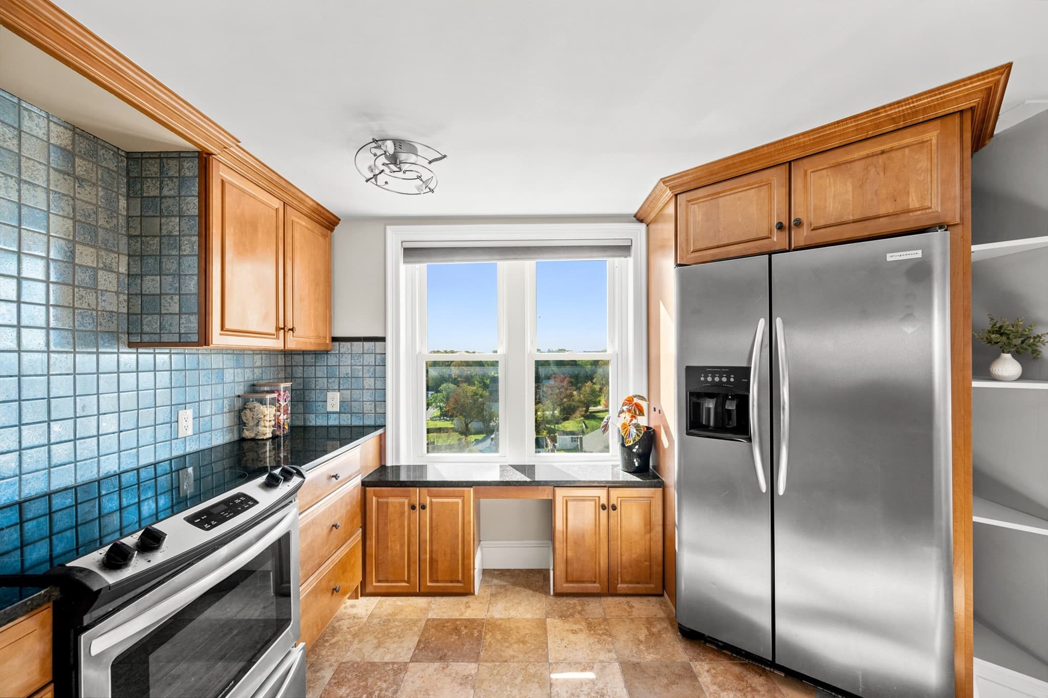 Condominium at 20 Rockland House Rd # 601, Hull MA 02045, photo 7 of 42