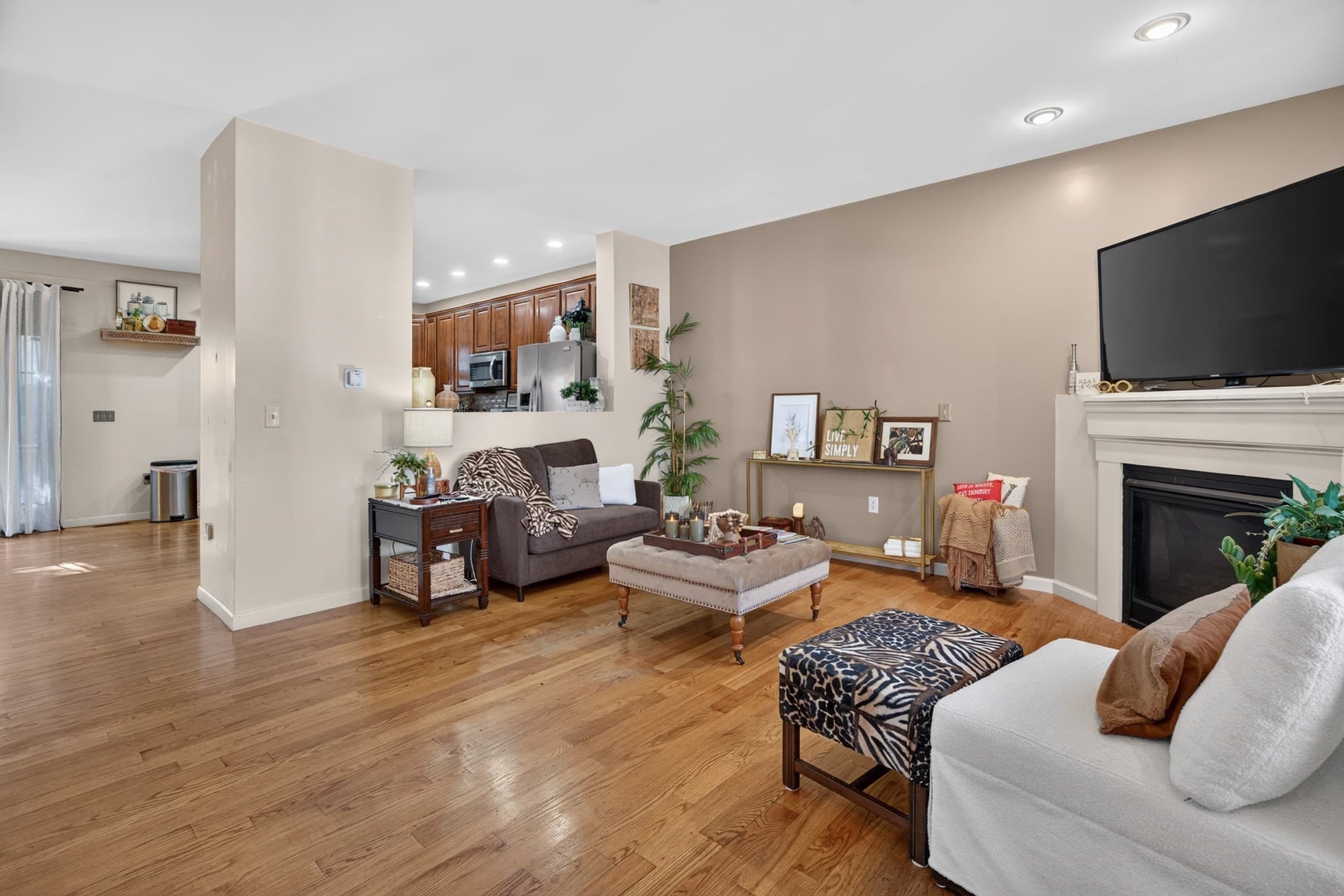 Condominium at 10 Milton Ridge Road # 10, Lynn MA 01902, photo 6 of 30
